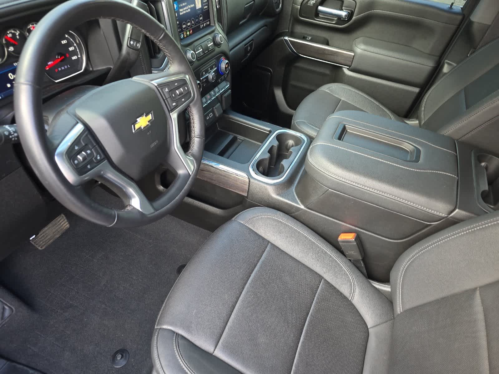 Thumbnail: 2022 Chevrolet Silverado 3500 - 11