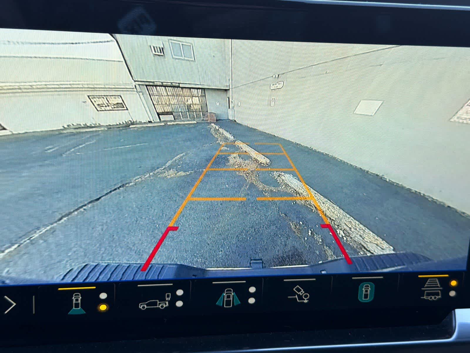 Thumbnail: 2024 Chevrolet Silverado 2500 - 18