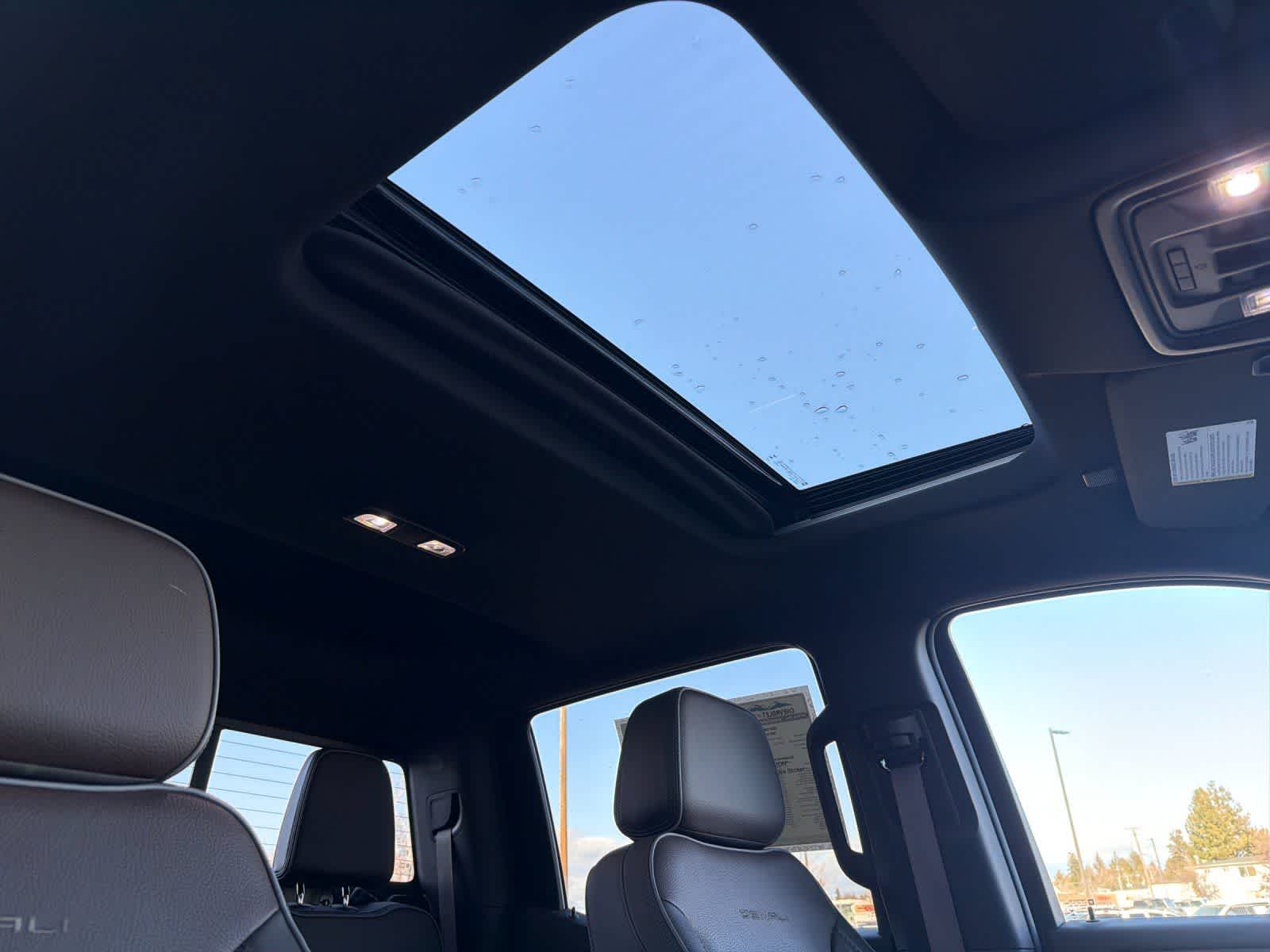 Thumbnail: 2023 GMC Sierra 1500 - 16