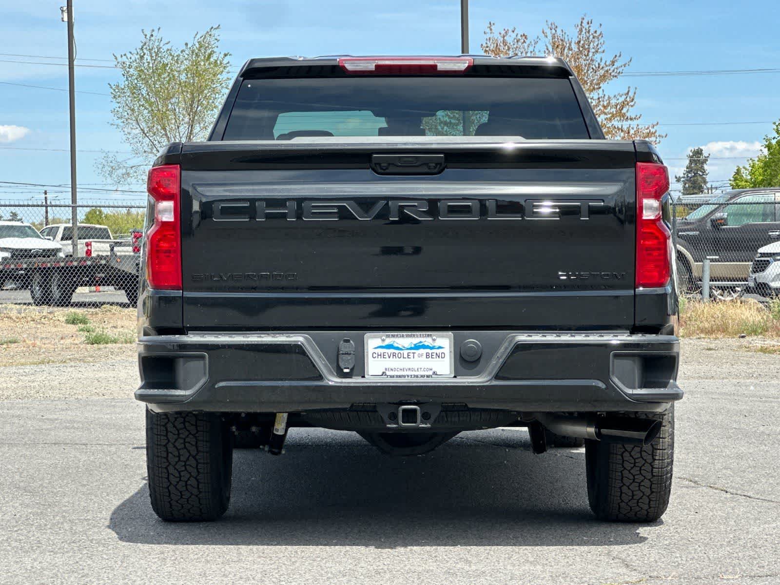 Thumbnail: 2026 Chevrolet Silverado 1500 - 7