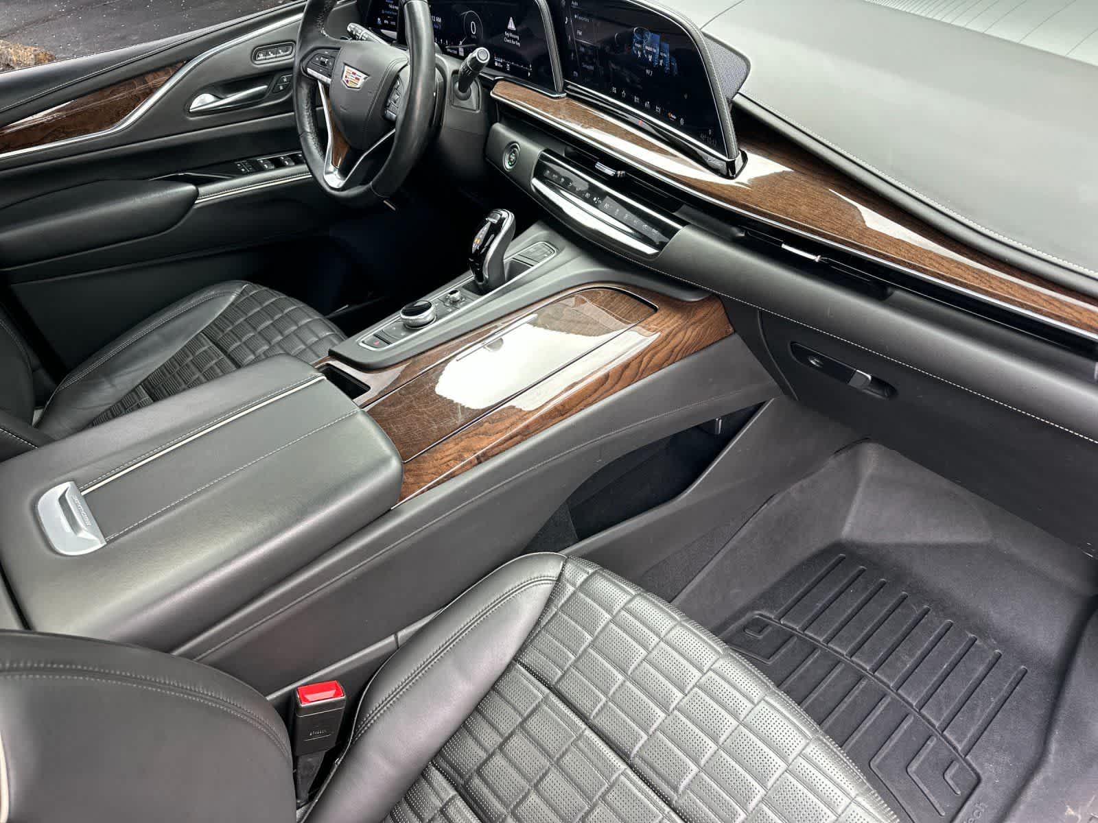 Thumbnail: 2021 Cadillac Escalade - 18