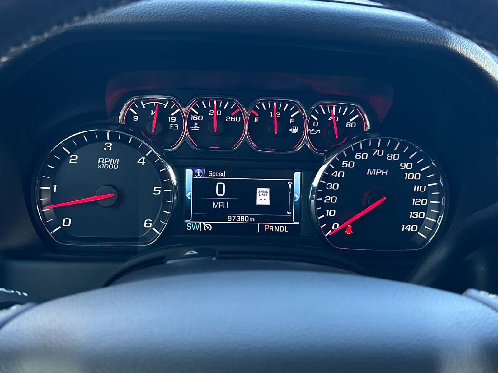 Thumbnail: 2018 Chevrolet Tahoe - 26