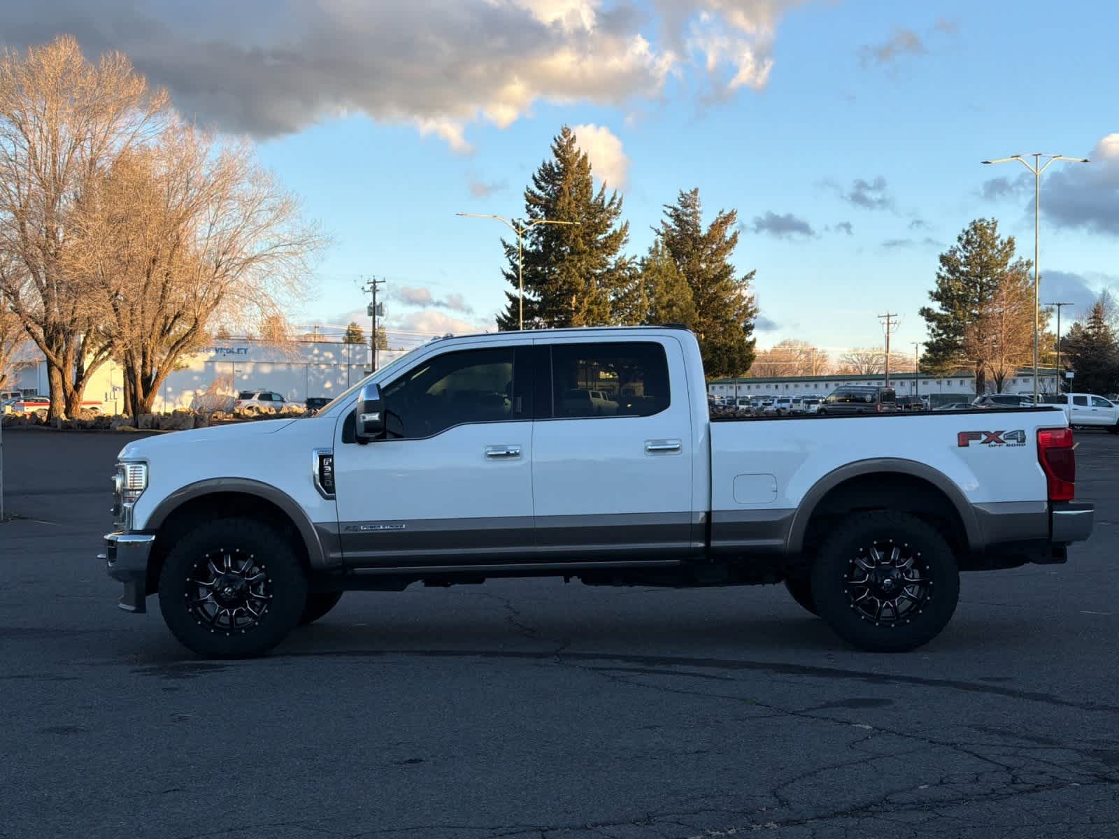 Thumbnail: 2022 Ford F-350 - 5