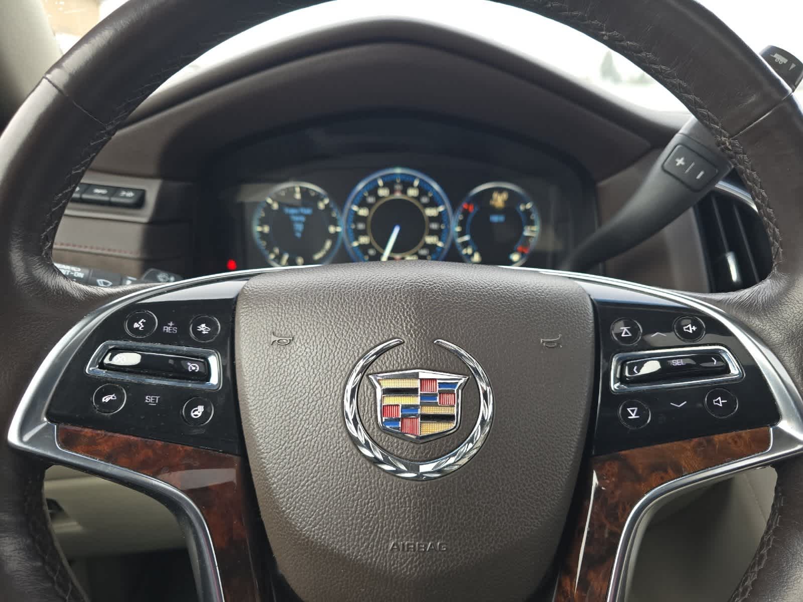 Thumbnail: 2015 Cadillac Escalade - 26