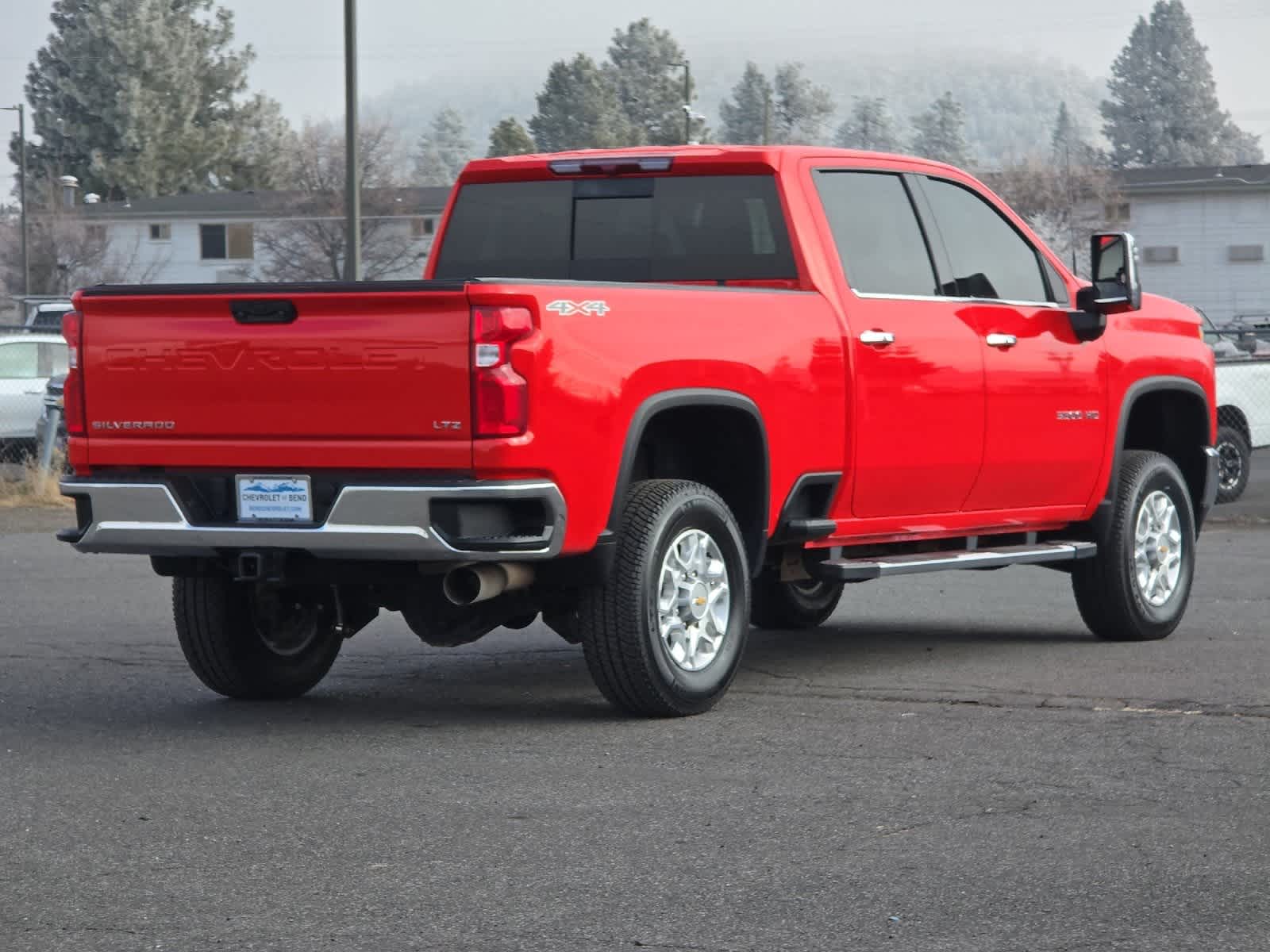 Thumbnail: 2022 Chevrolet Silverado 3500 - 2