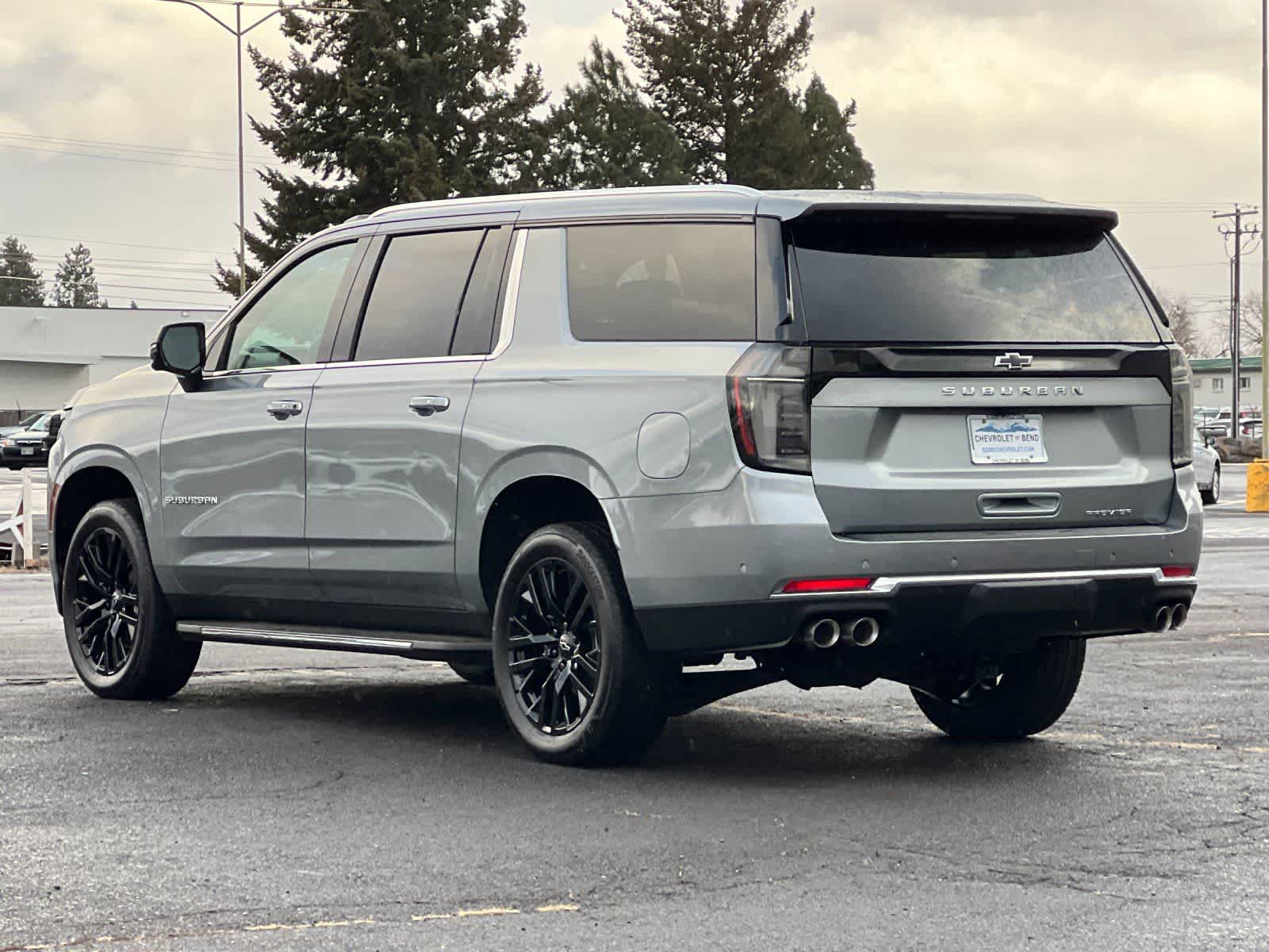 Thumbnail: 2026 Chevrolet Suburban - 6