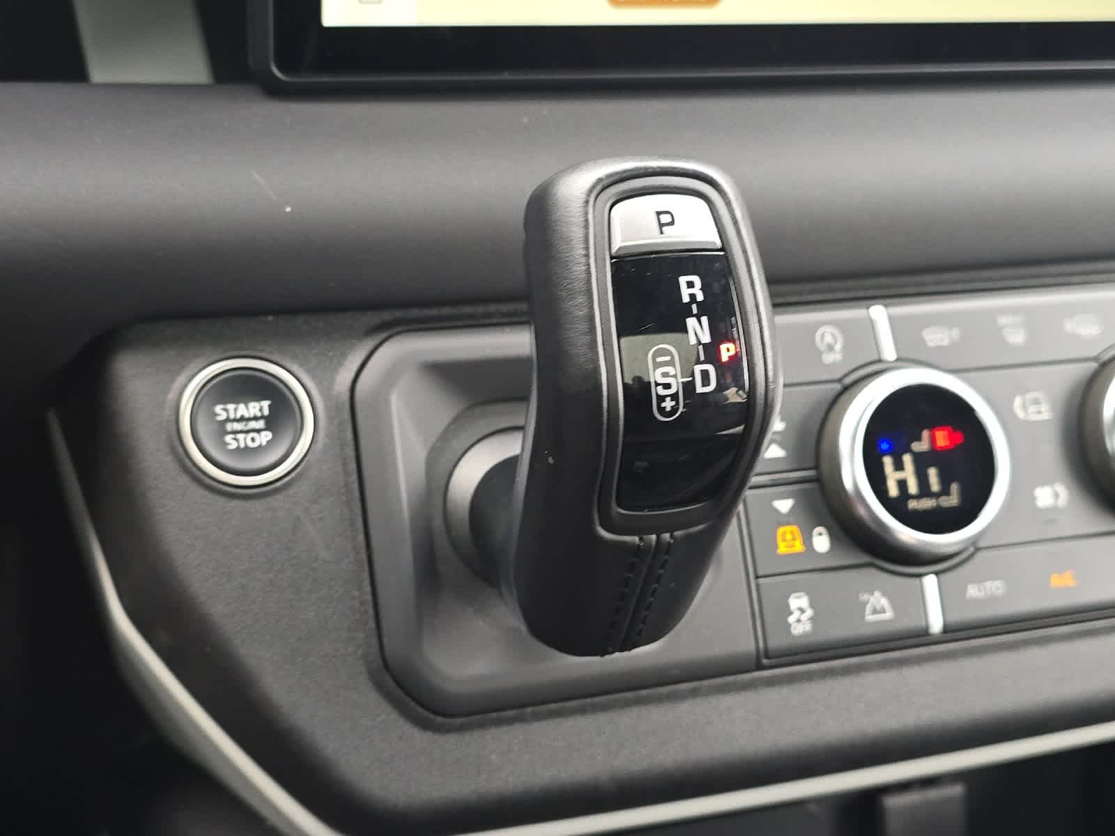 Thumbnail: 2024 Land Rover Defender - 22