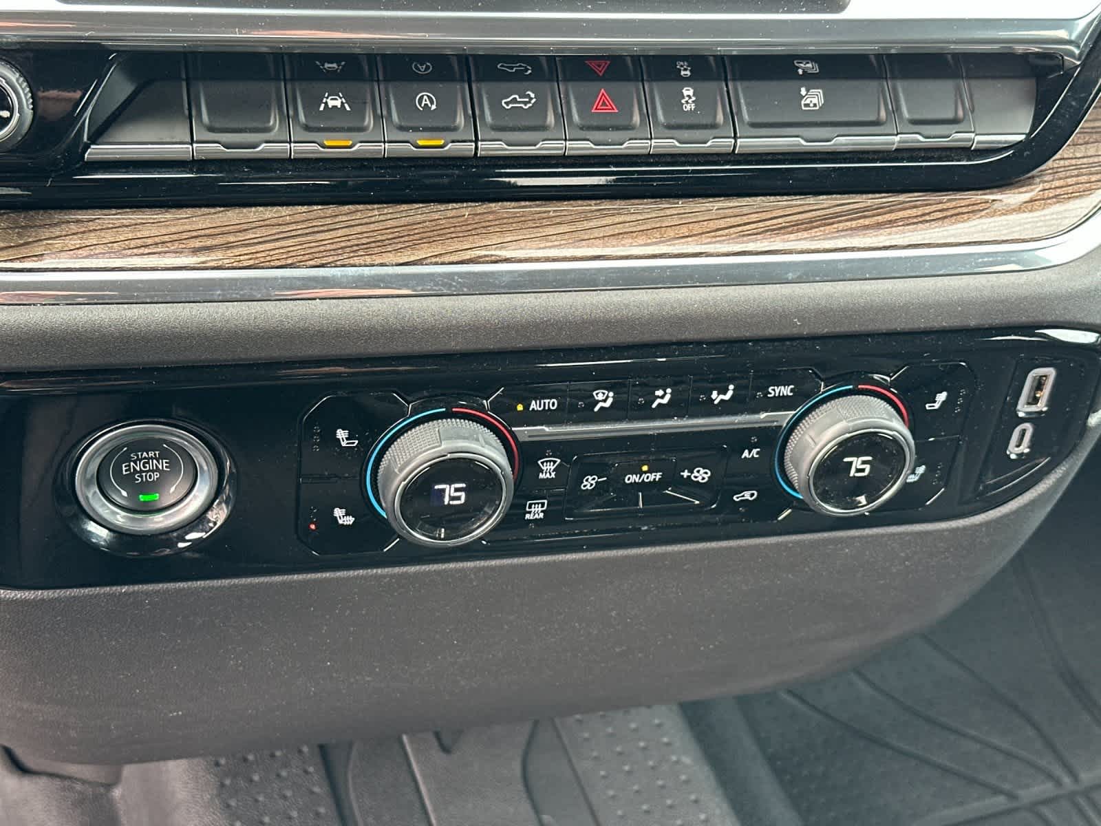 Thumbnail: 2024 Chevrolet Silverado 1500 - 20