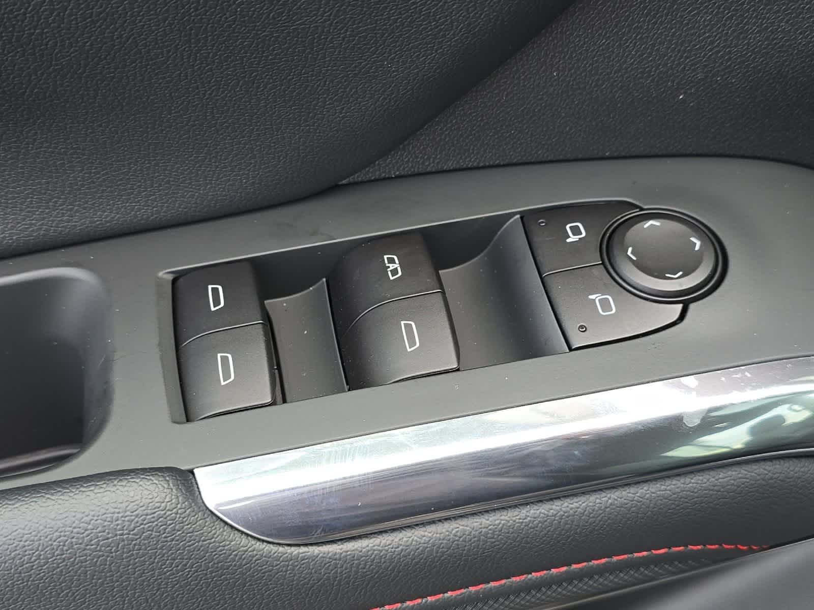 Thumbnail: 2026 Chevrolet Traverse - 13