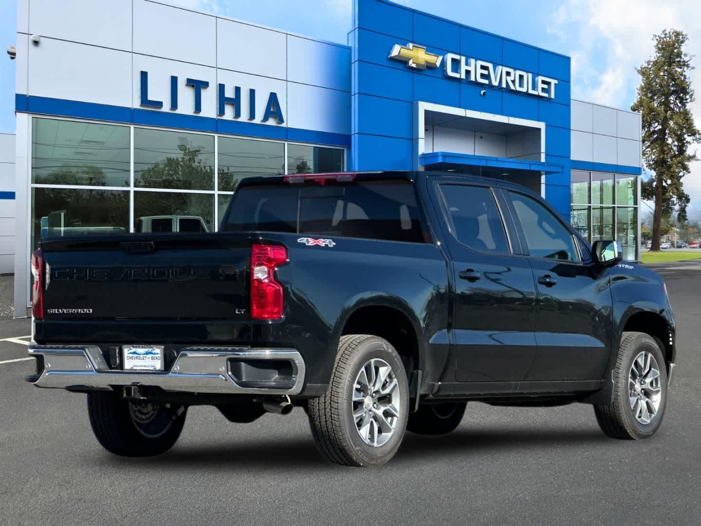 Thumbnail: 2026 Chevrolet Silverado 1500 - 2