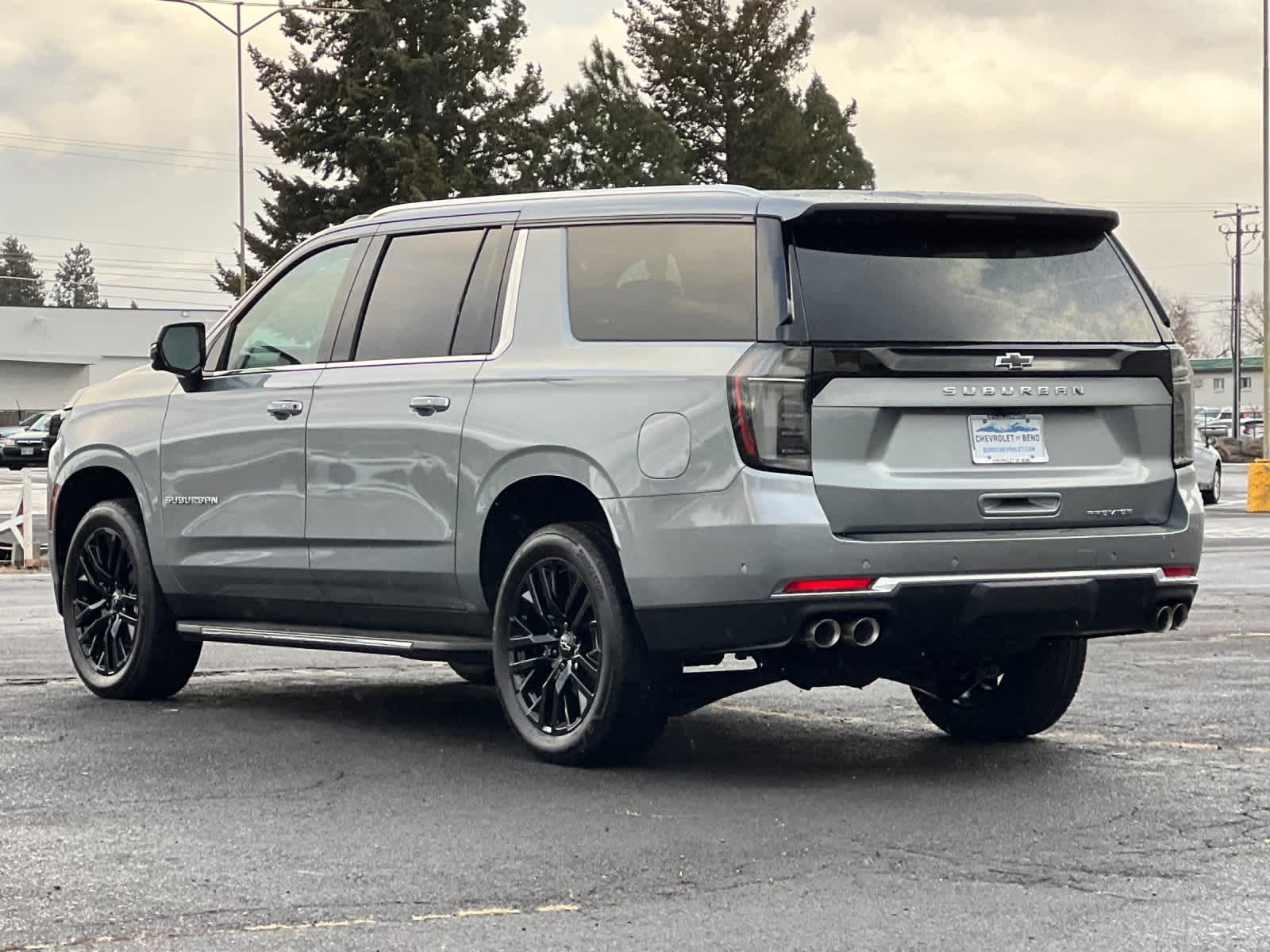 Thumbnail: 2026 Chevrolet Suburban - 6