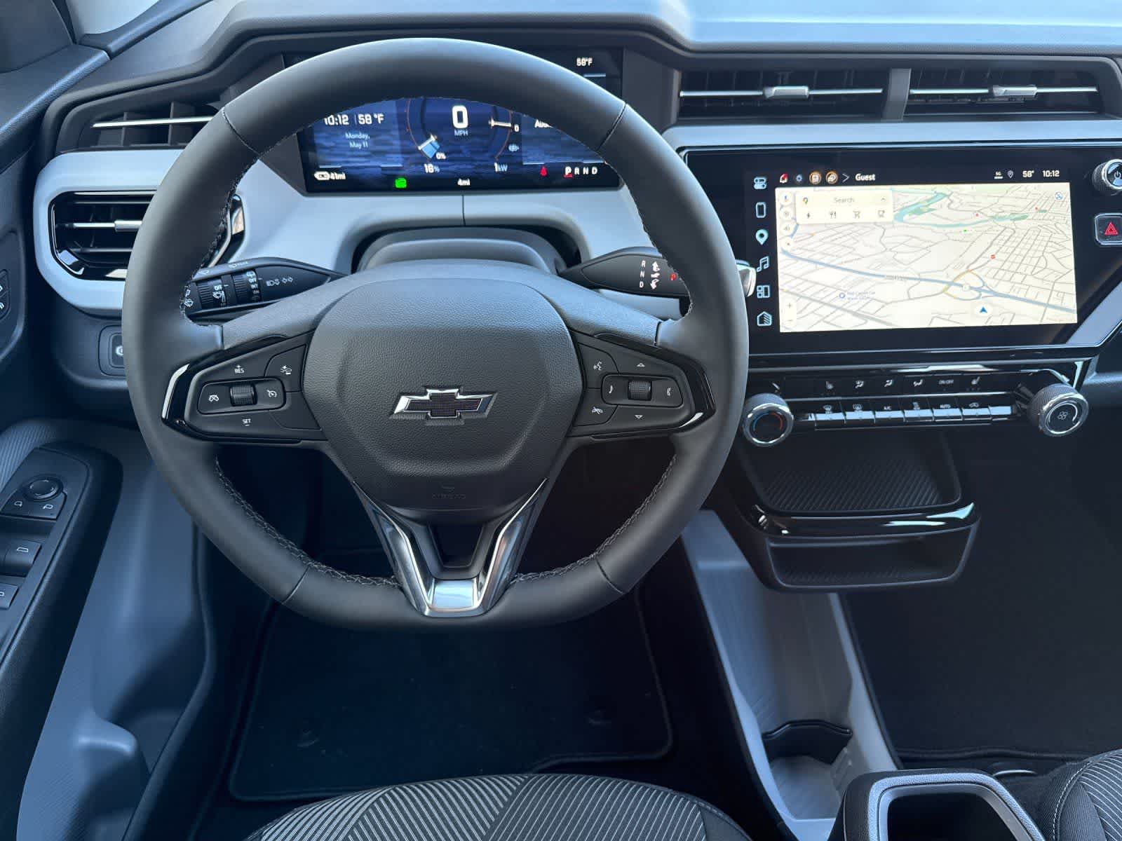 Thumbnail: 2027 Chevrolet Bolt EV - 14