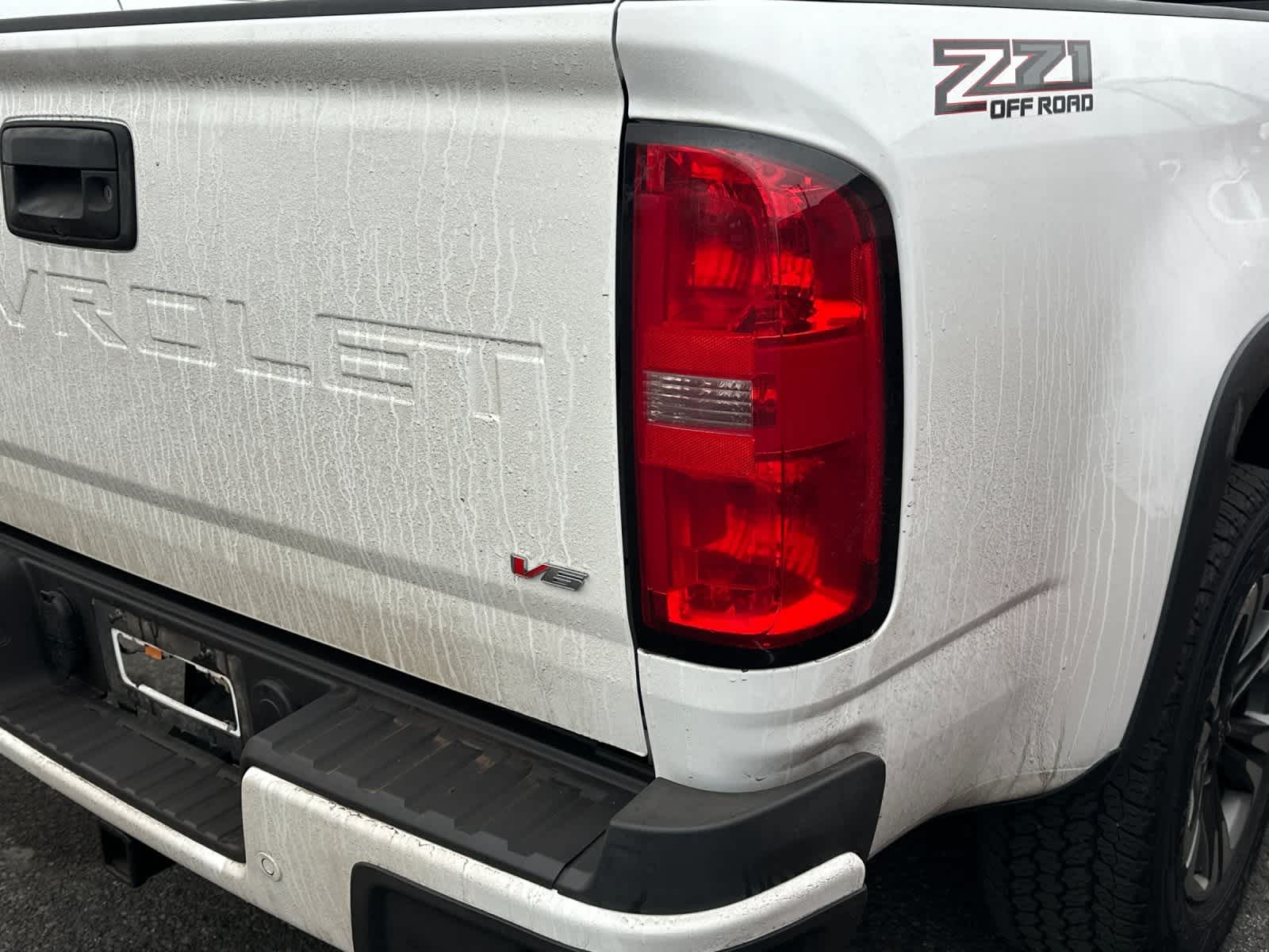 Thumbnail: 2022 Chevrolet Colorado - 8