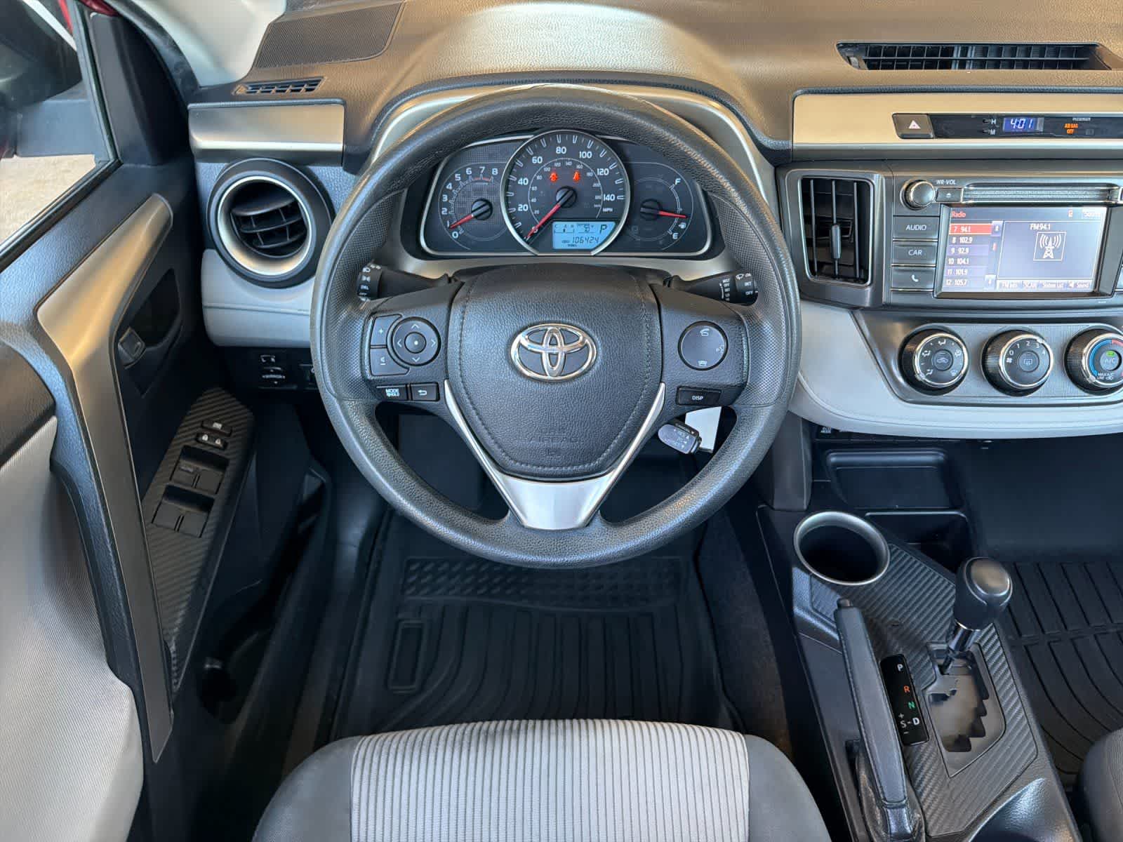 Thumbnail: 2015 Toyota RAV4 - 13