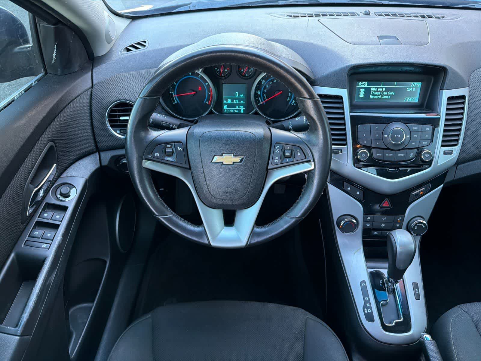 Thumbnail: 2012 Chevrolet Cruze - 14