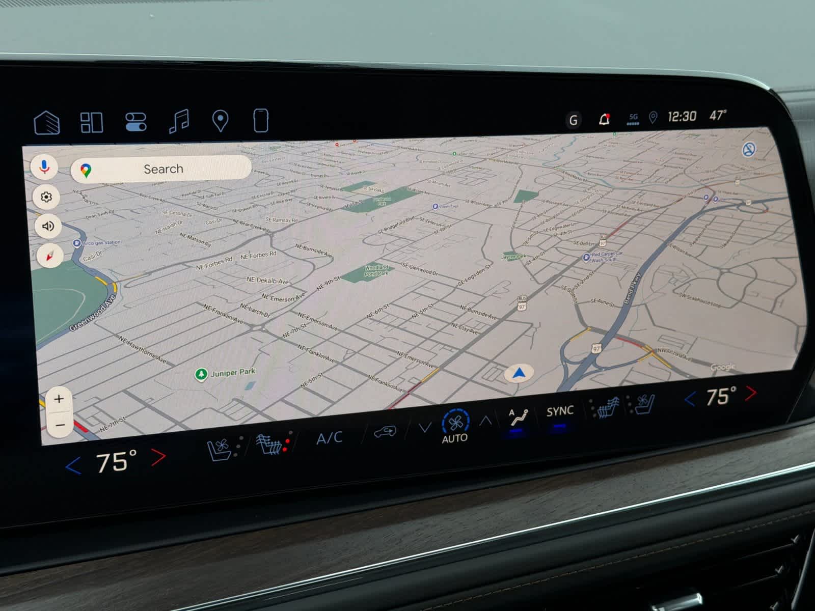 Thumbnail: 2026 Chevrolet Suburban - 21