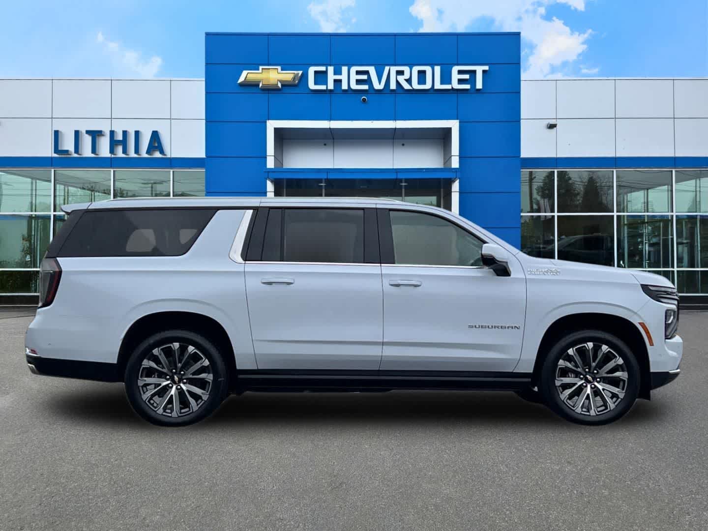 Thumbnail: 2026 Chevrolet Suburban - 8