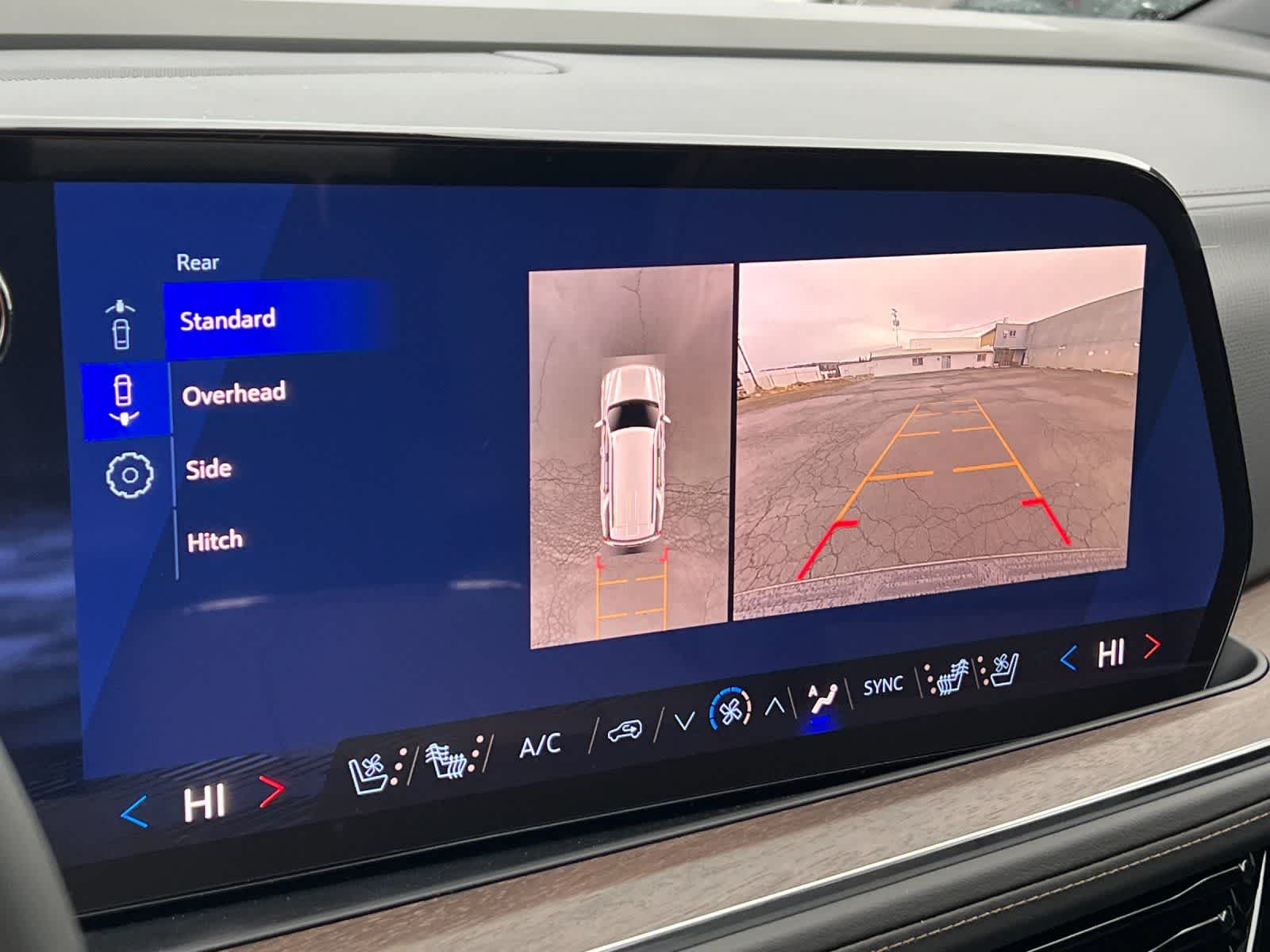 Thumbnail: 2026 Chevrolet Tahoe - 21