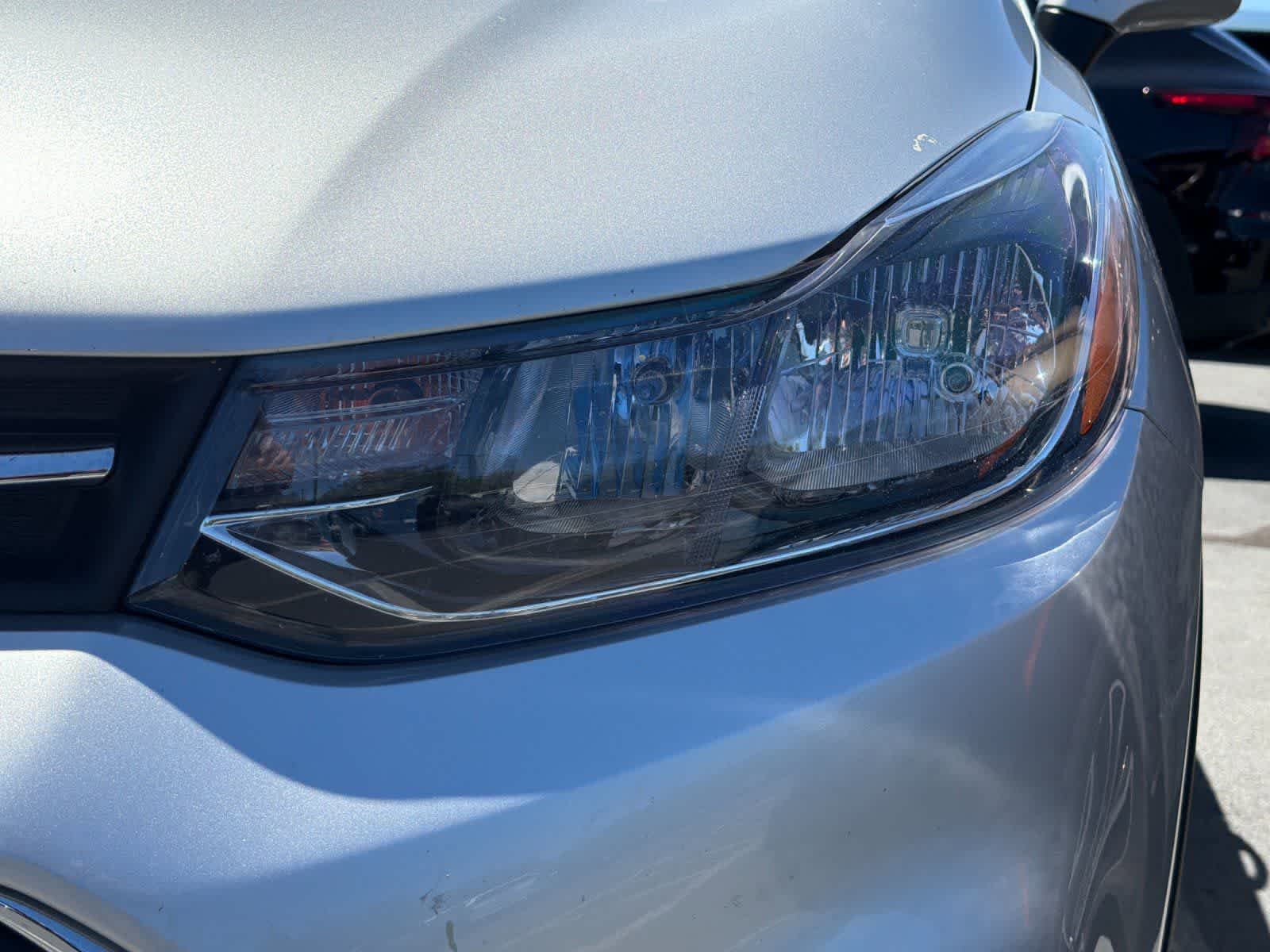 Thumbnail: 2018 Chevrolet Trax - 9
