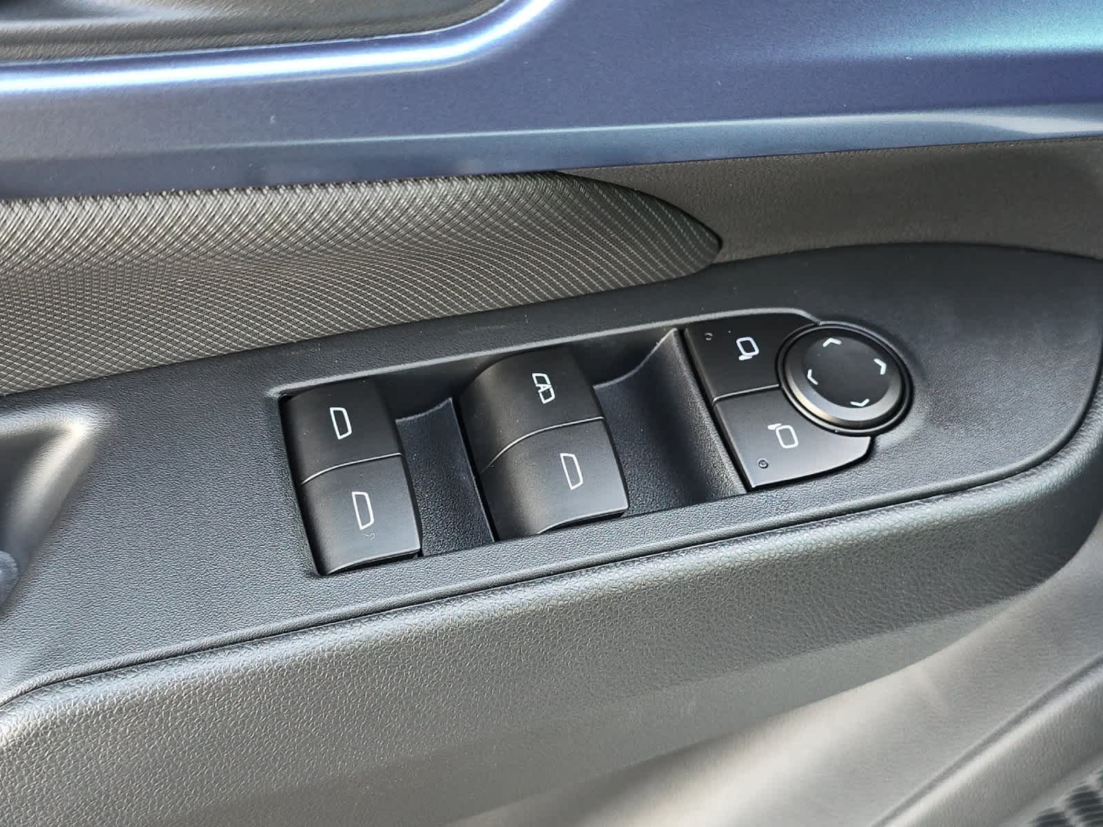 Thumbnail: 2026 Chevrolet Equinox - 13