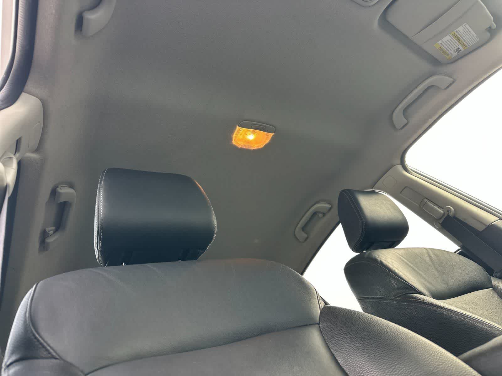 Thumbnail: 2014 Subaru XV Crosstrek - 17