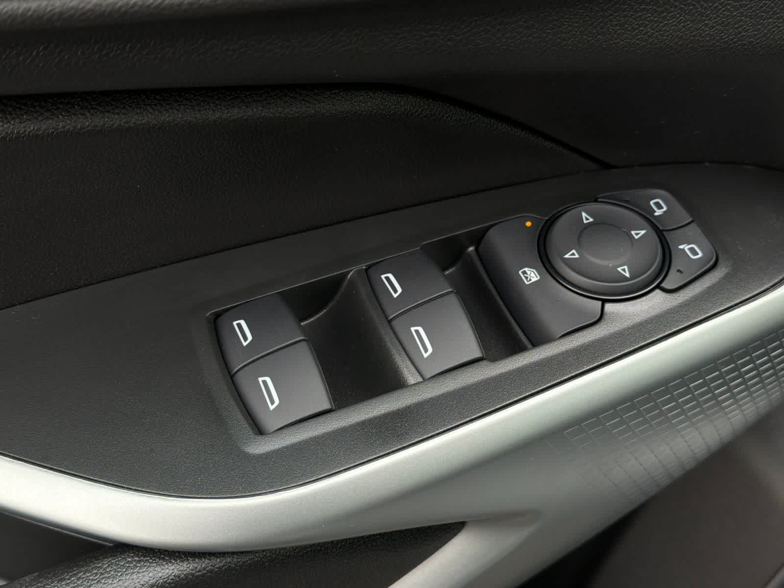 Thumbnail: 2026 Chevrolet Trax - 13
