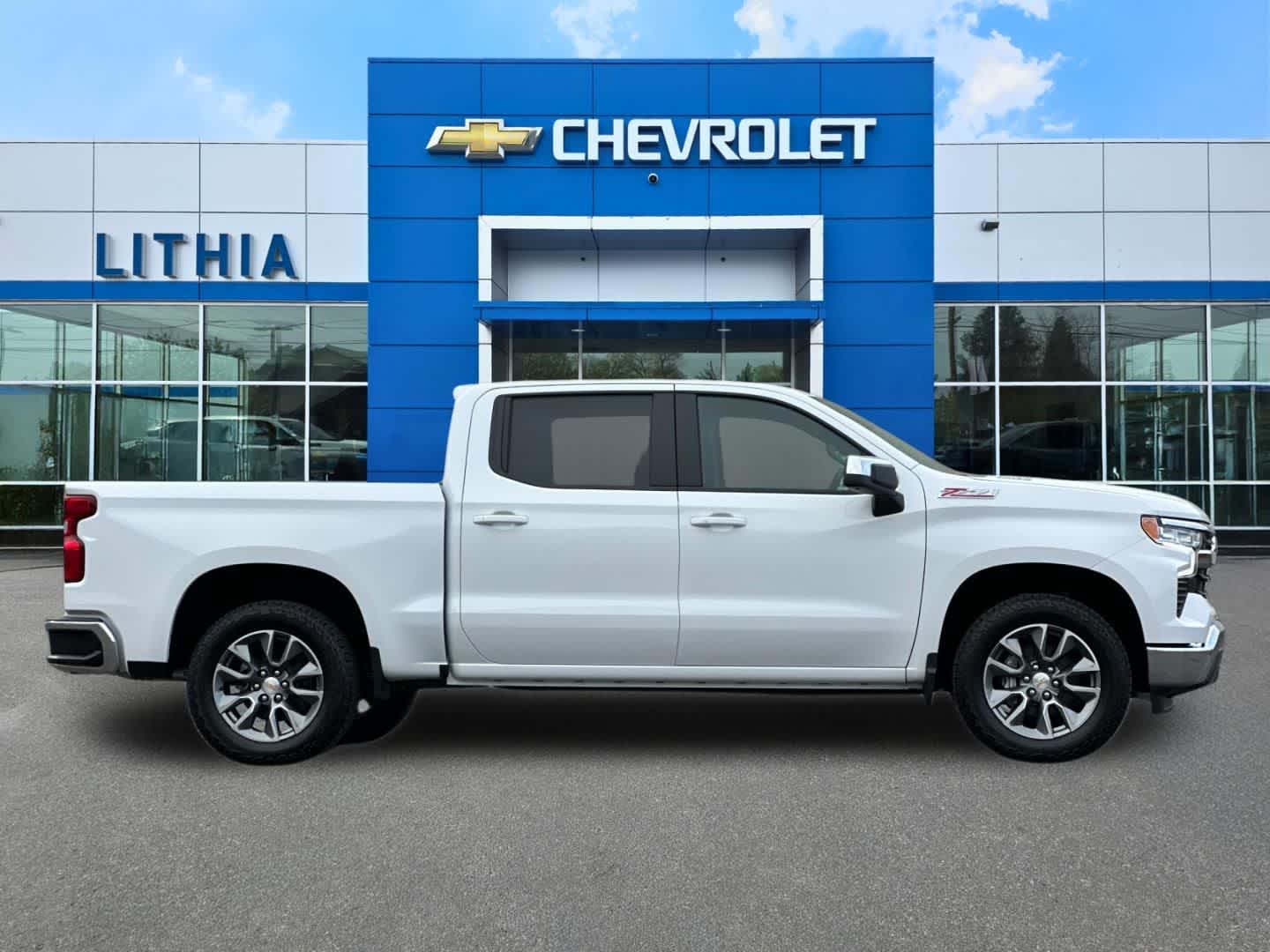 Thumbnail: 2026 Chevrolet Silverado 1500 - 8