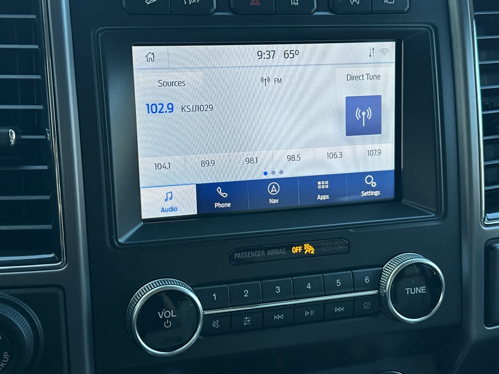 Thumbnail: 2021 Ford Expedition - 19