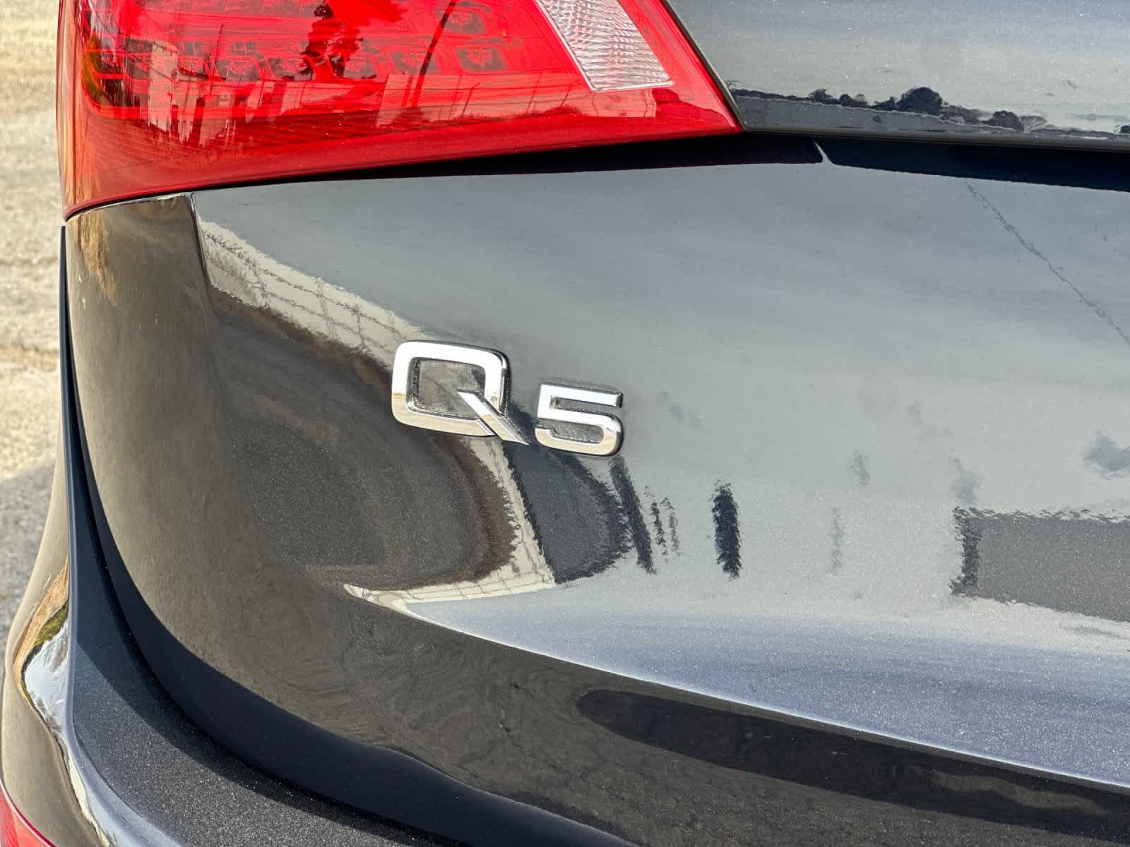 Thumbnail: 2010 Audi Q5 - 27