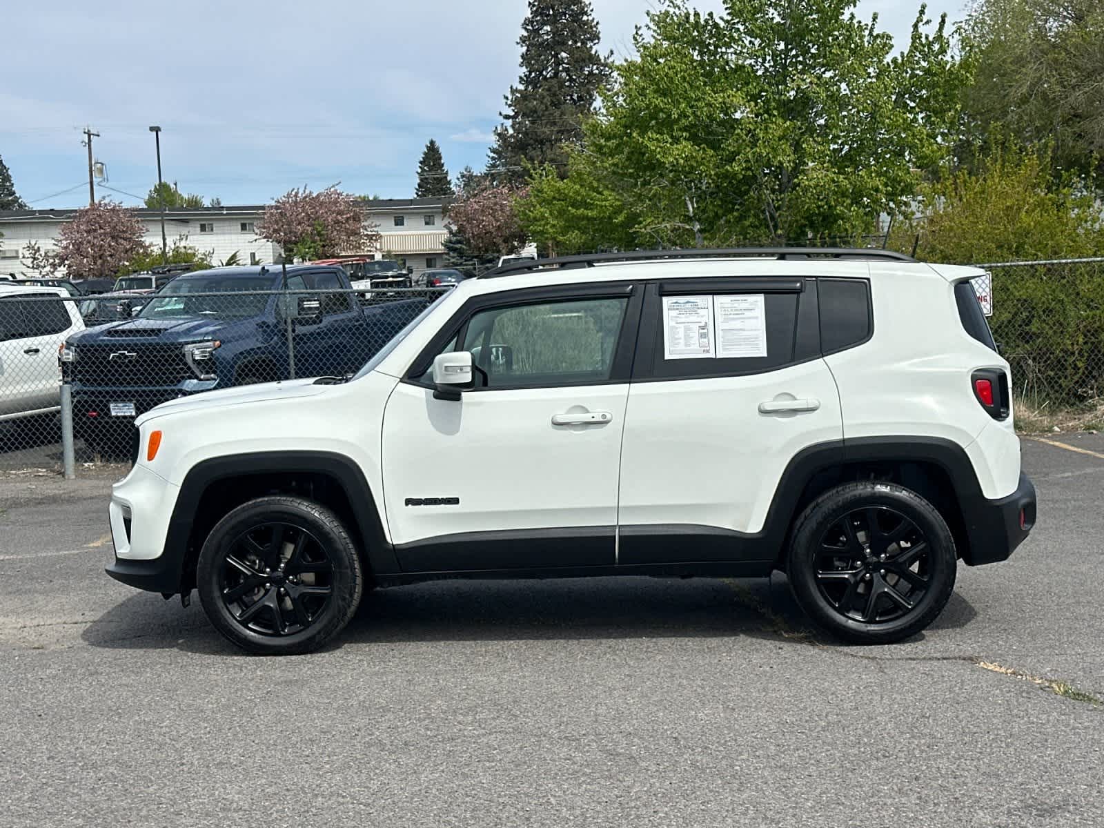Thumbnail: 2019 Jeep Renegade - 5