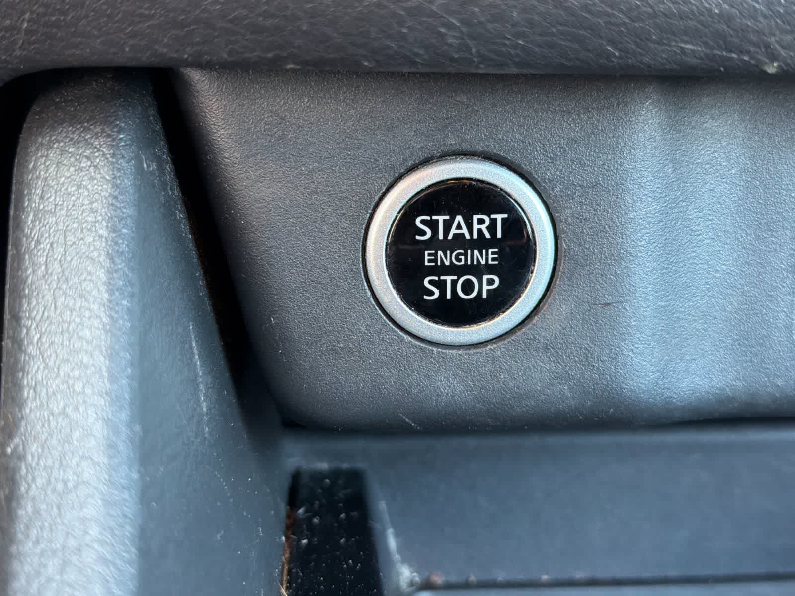 Thumbnail: 2023 Nissan Rogue - 22