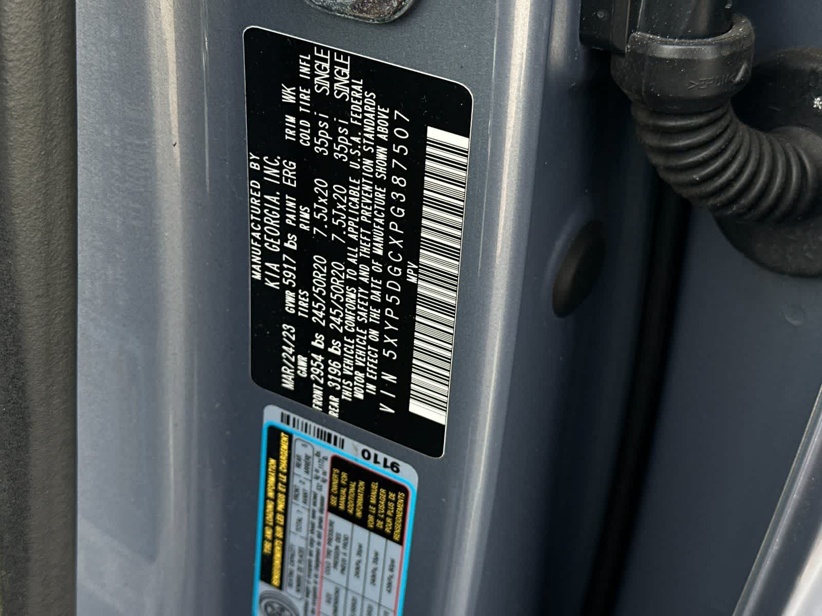 Thumbnail: 2023 Kia Telluride - 30