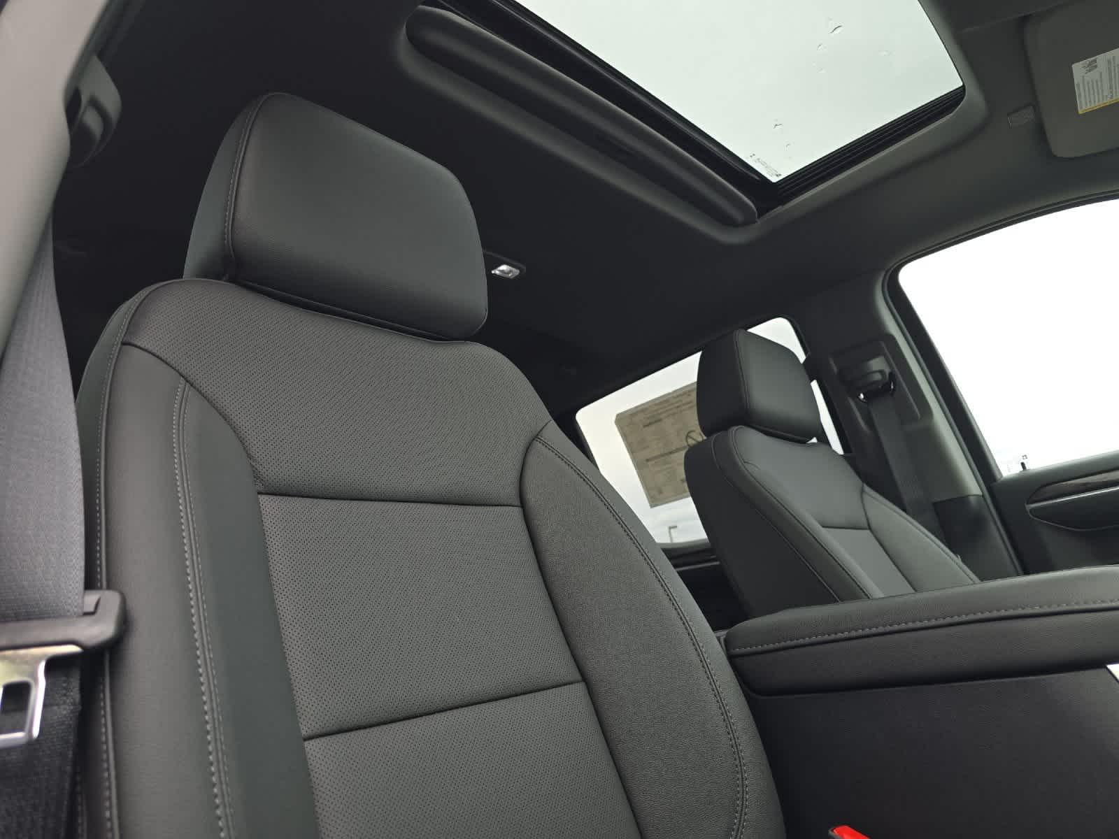 Thumbnail: 2026 Chevrolet Silverado 1500 - 16