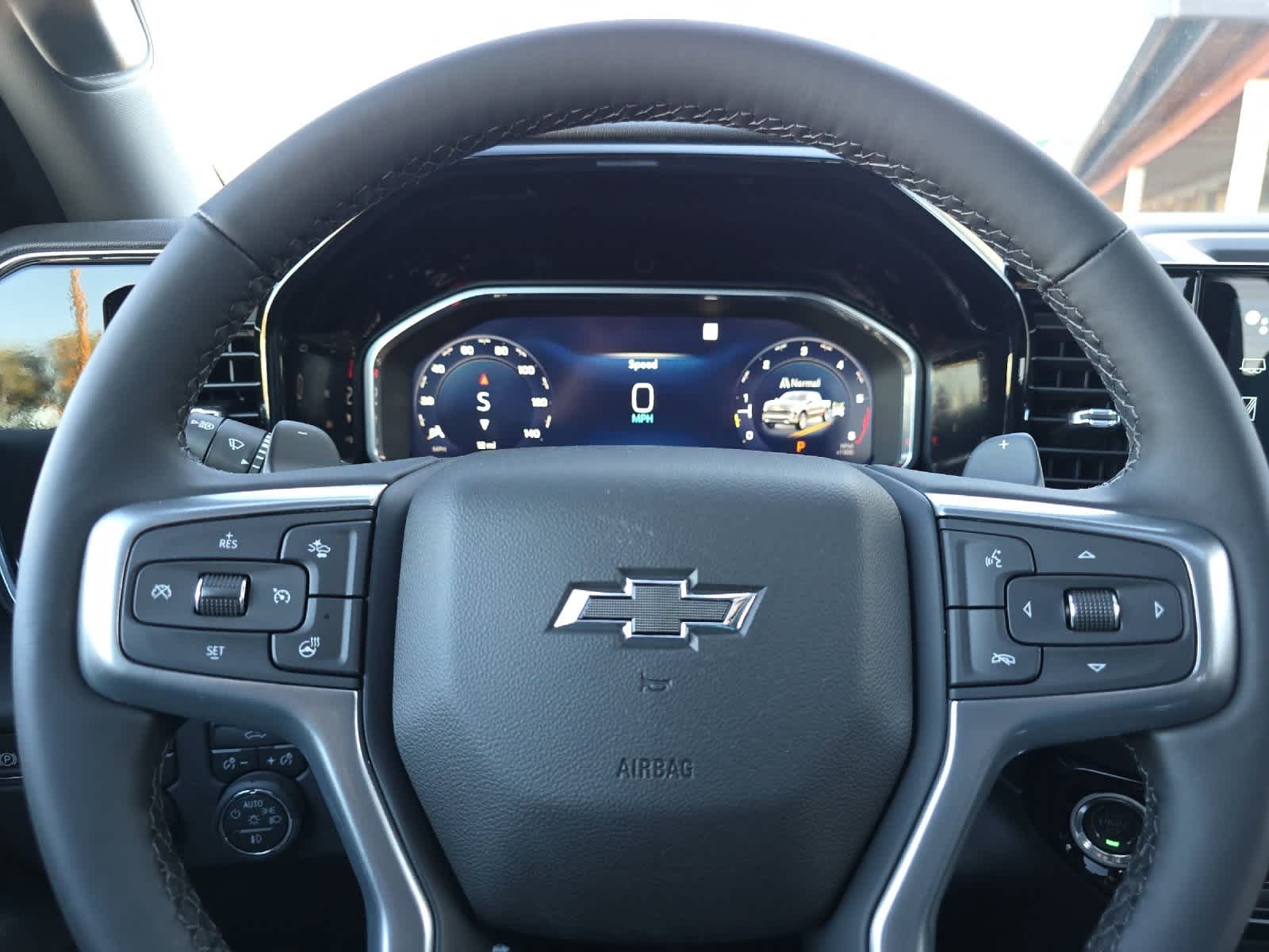 Thumbnail: 2026 Chevrolet Silverado 1500 - 23