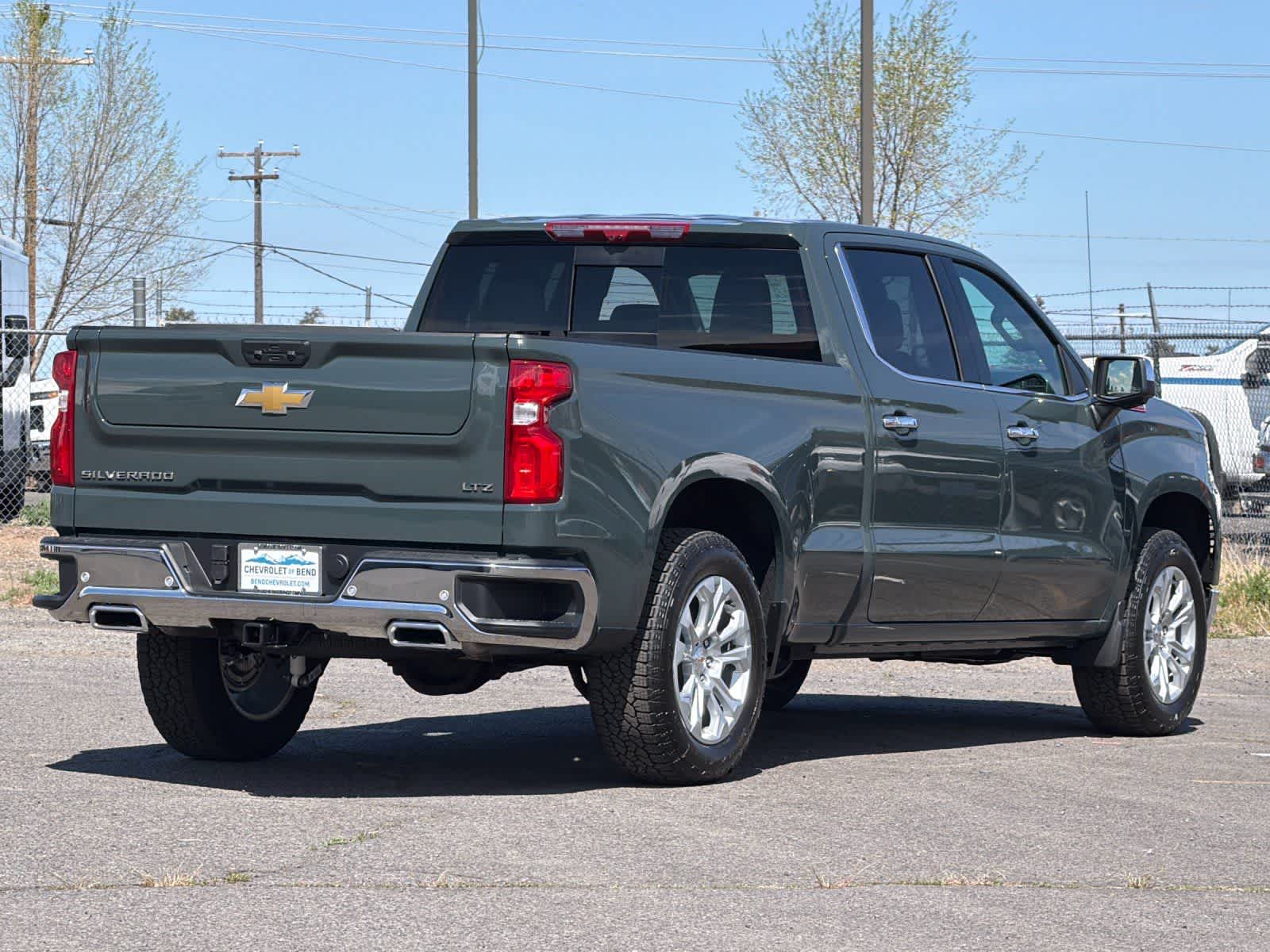 Thumbnail: 2026 Chevrolet Silverado 1500 - 2