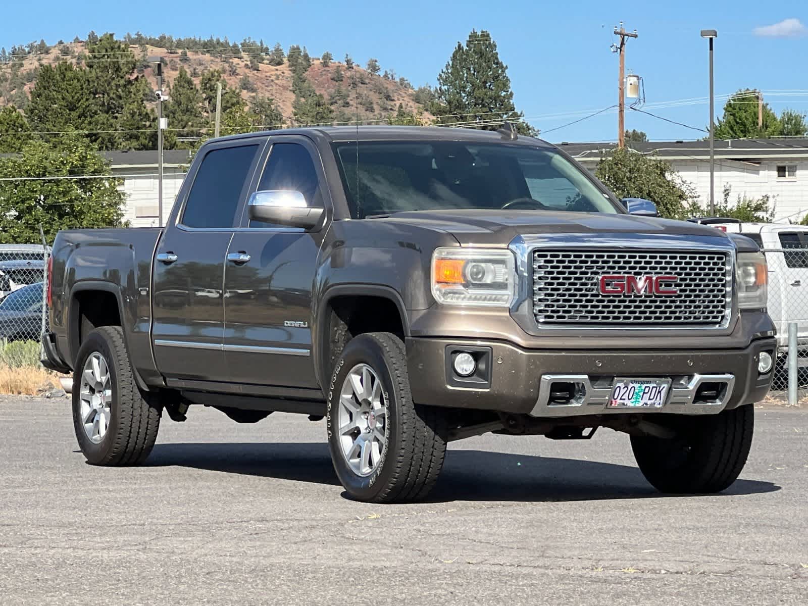 Thumbnail: 2015 GMC Sierra 1500 - 9