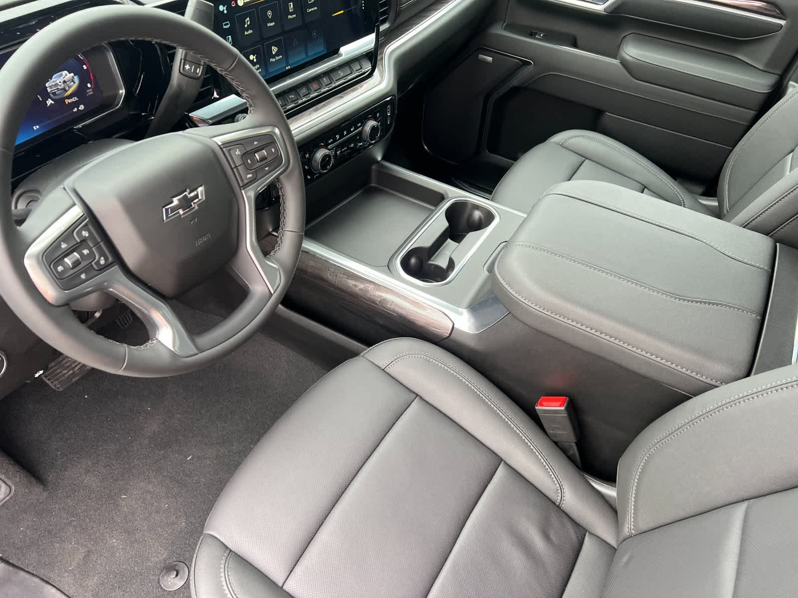 Thumbnail: 2026 Chevrolet Silverado 3500 - 11