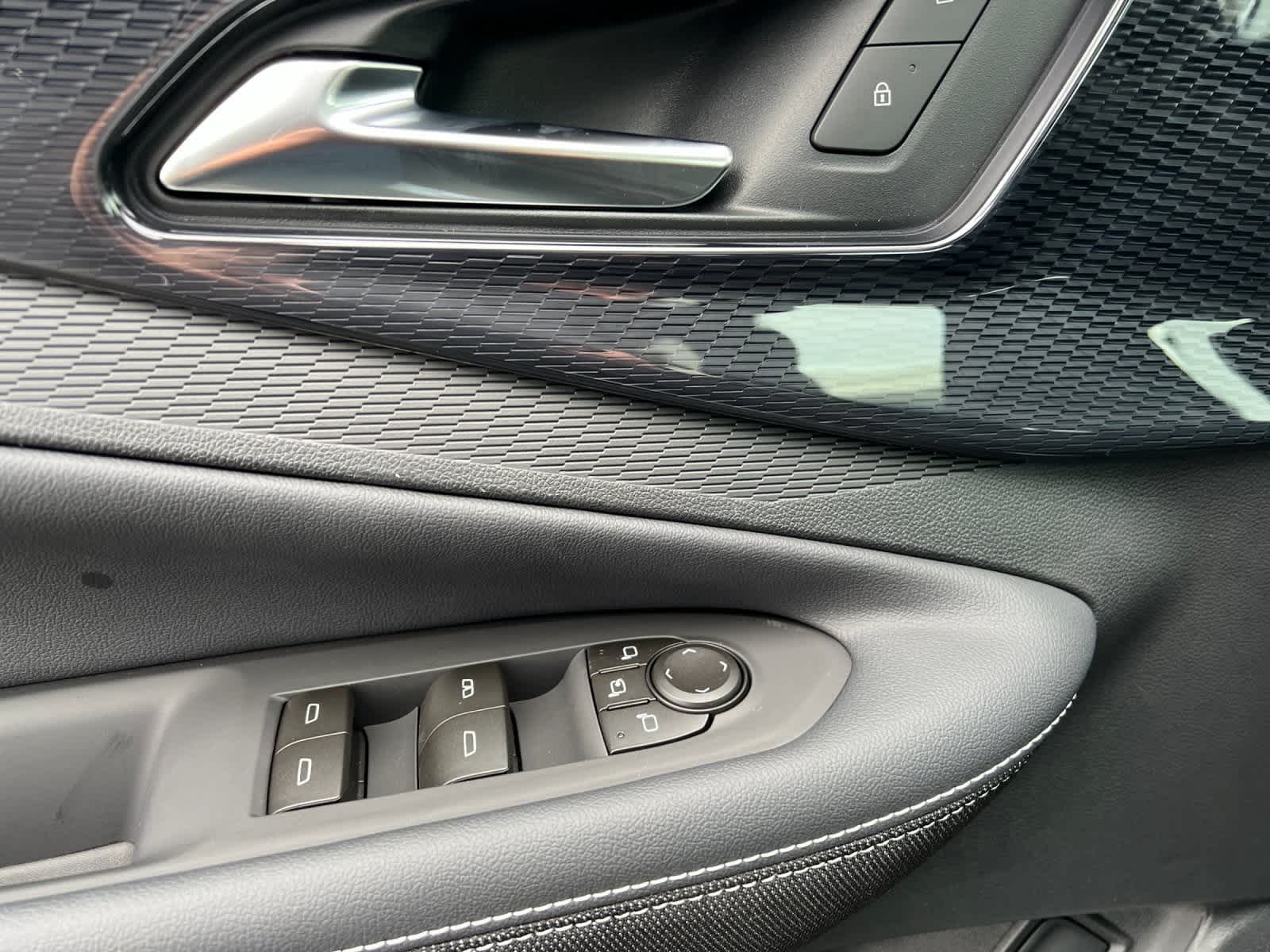 Thumbnail: 2026 Chevrolet Blazer EV - 12