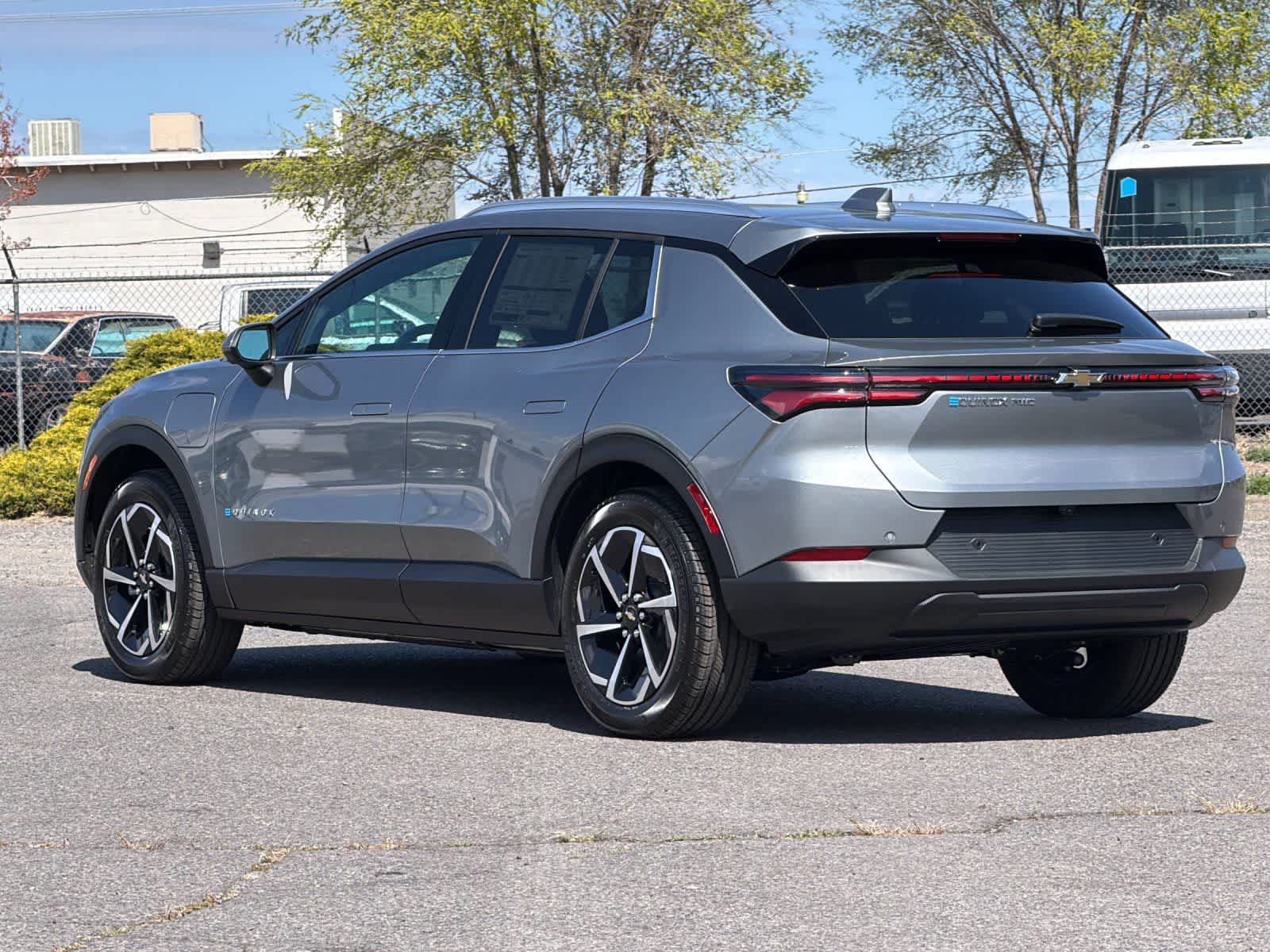 Thumbnail: 2026 Chevrolet Equinox - 6