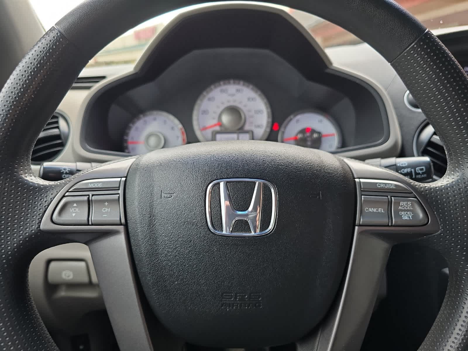 Thumbnail: 2010 Honda Pilot - 20