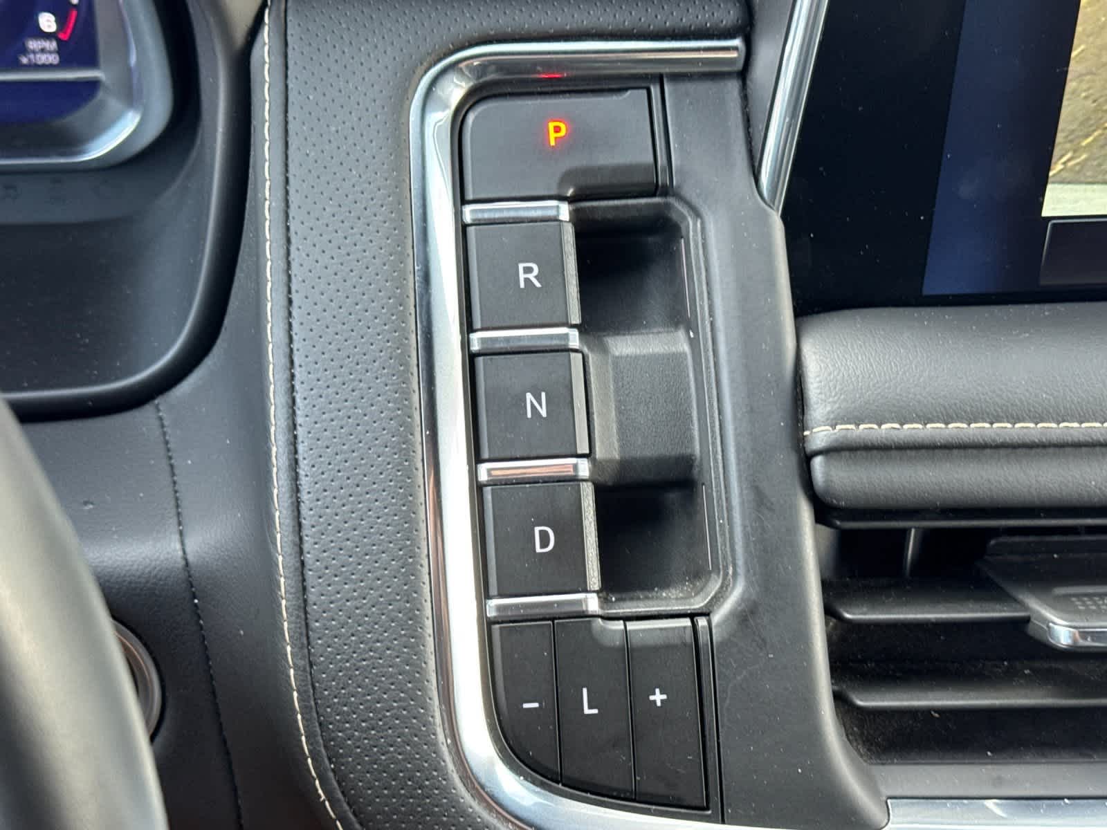 Thumbnail: 2024 Chevrolet Tahoe - 23