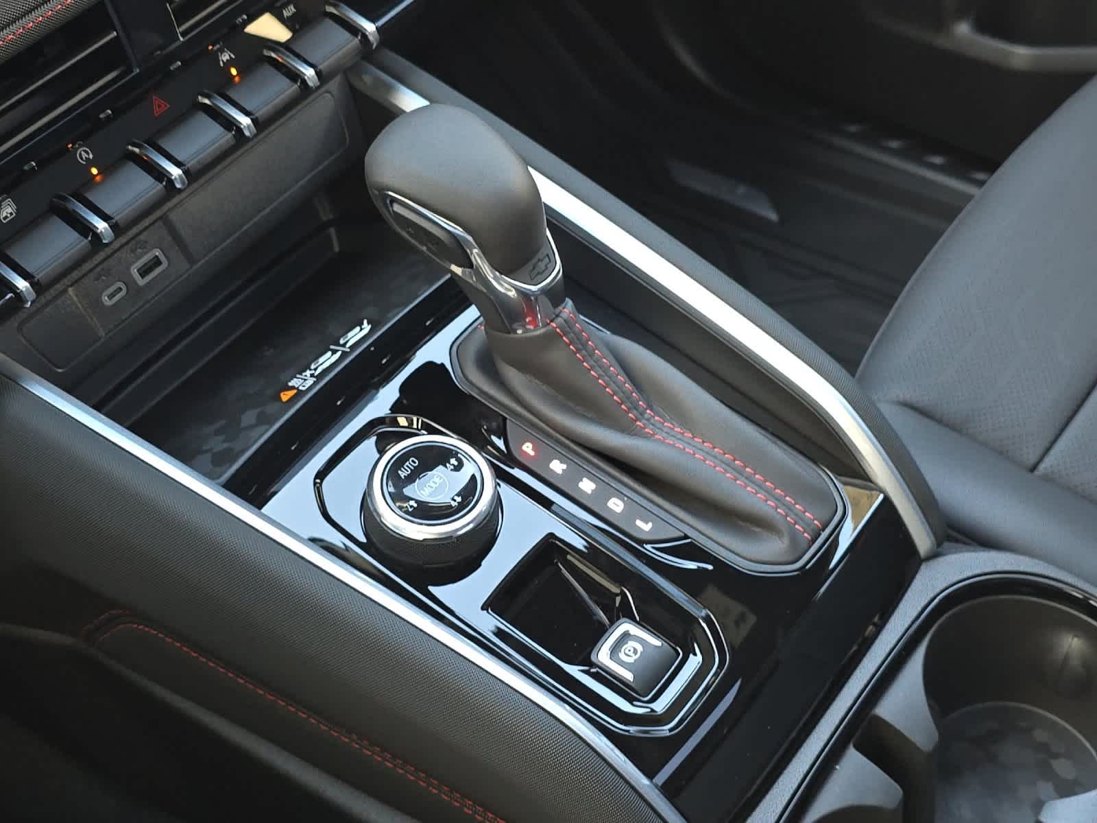 Thumbnail: 2026 Chevrolet Colorado - 21