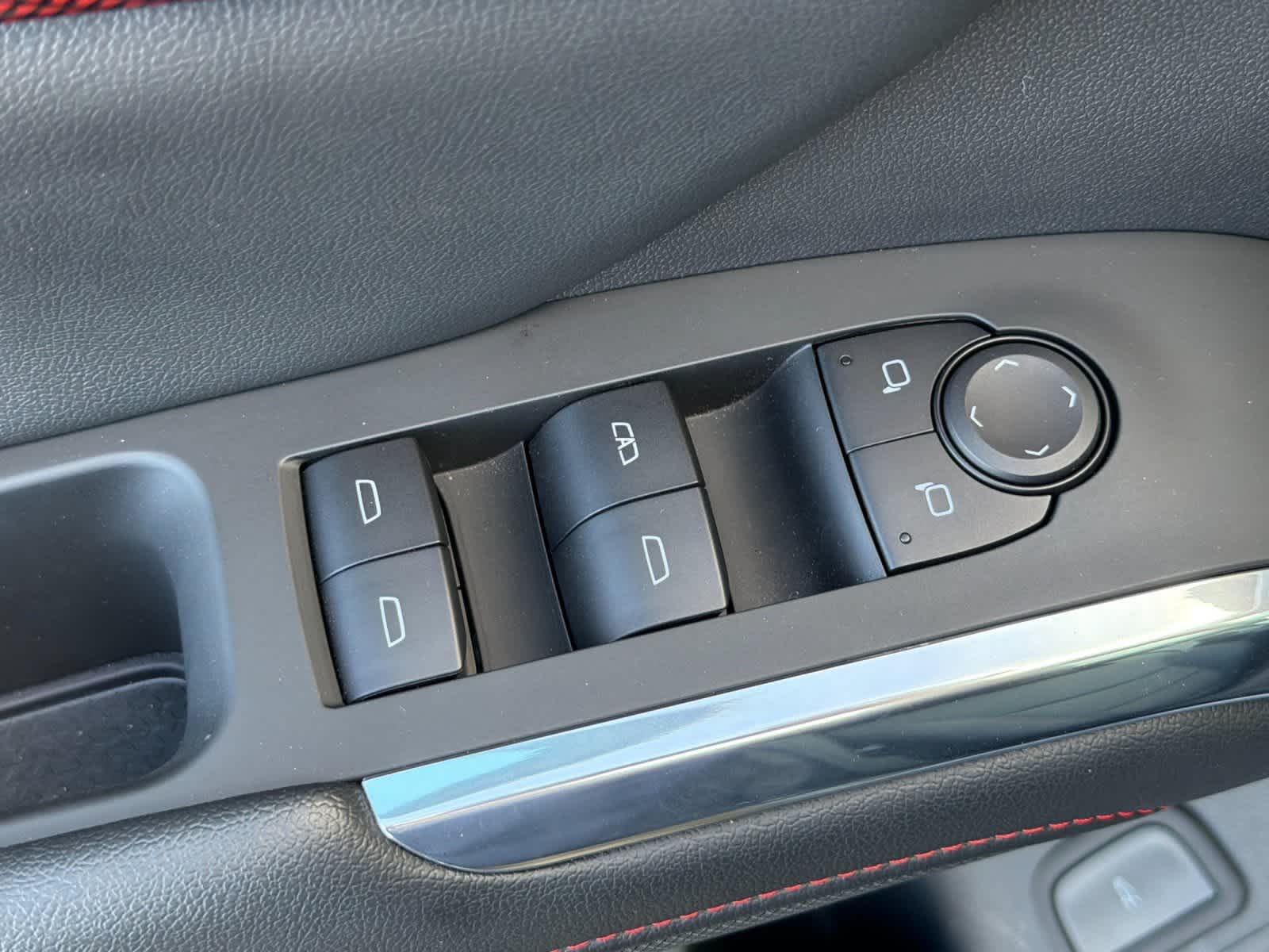 Thumbnail: 2025 Chevrolet Traverse - 13