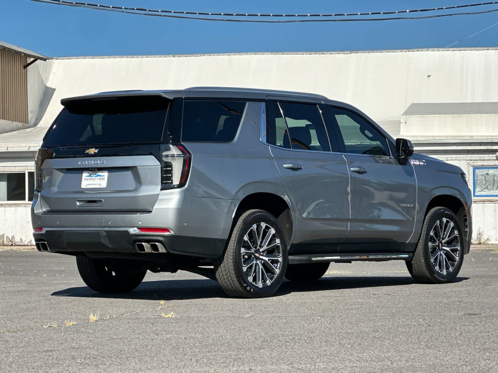 Thumbnail: 2025 Chevrolet Tahoe - 2