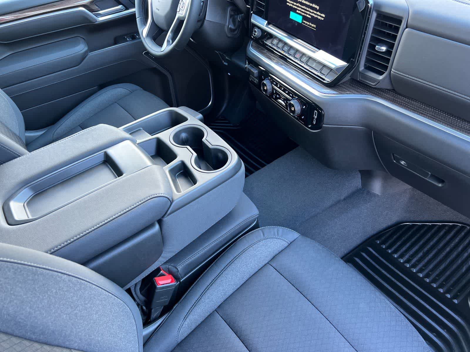 Thumbnail: 2026 Chevrolet Silverado 3500 - 15