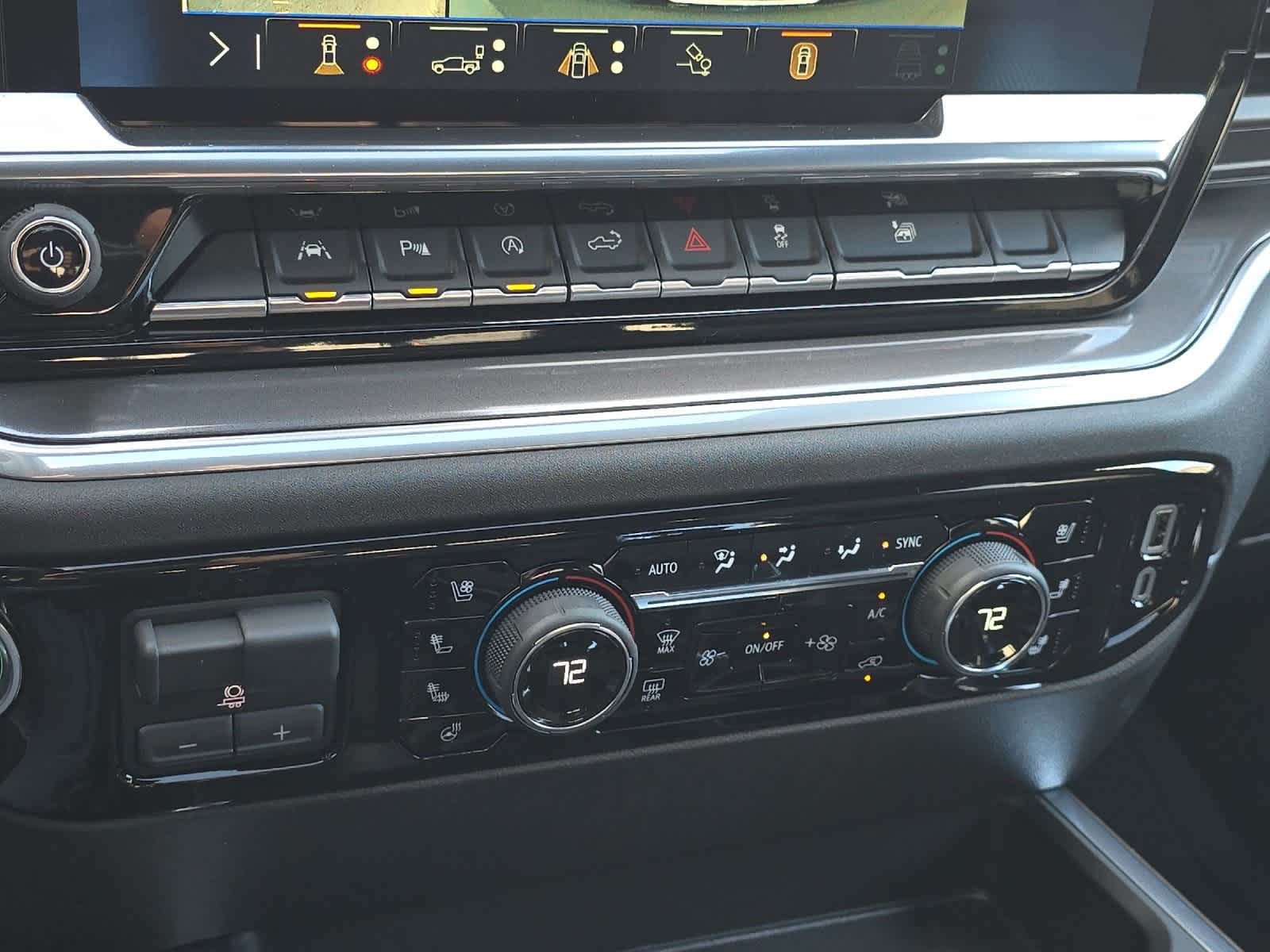 Thumbnail: 2026 Chevrolet Silverado 1500 - 20