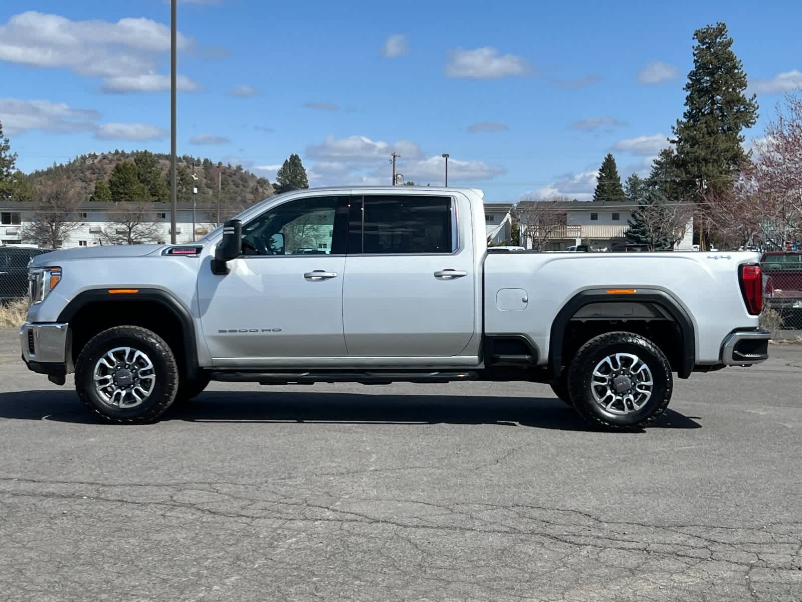 Thumbnail: 2022 GMC Sierra 3500 - 5