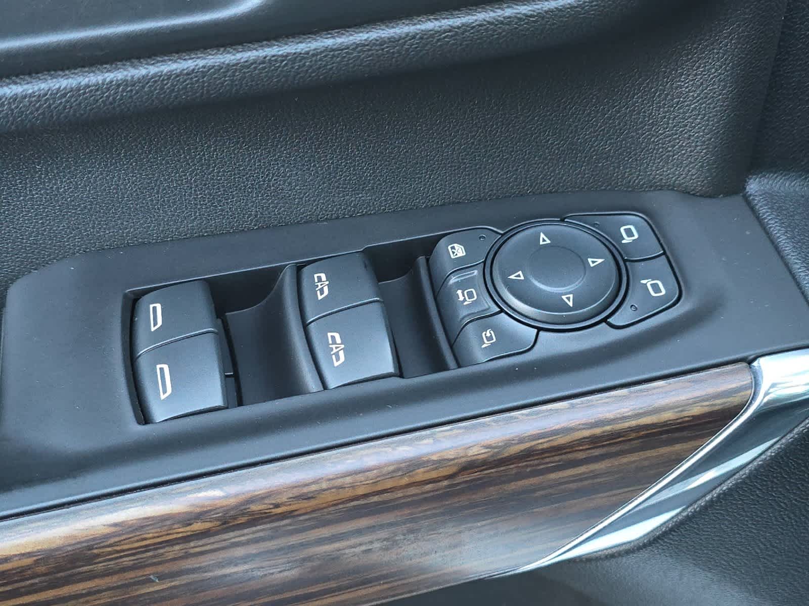 Thumbnail: 2021 Chevrolet Silverado 3500 - 13