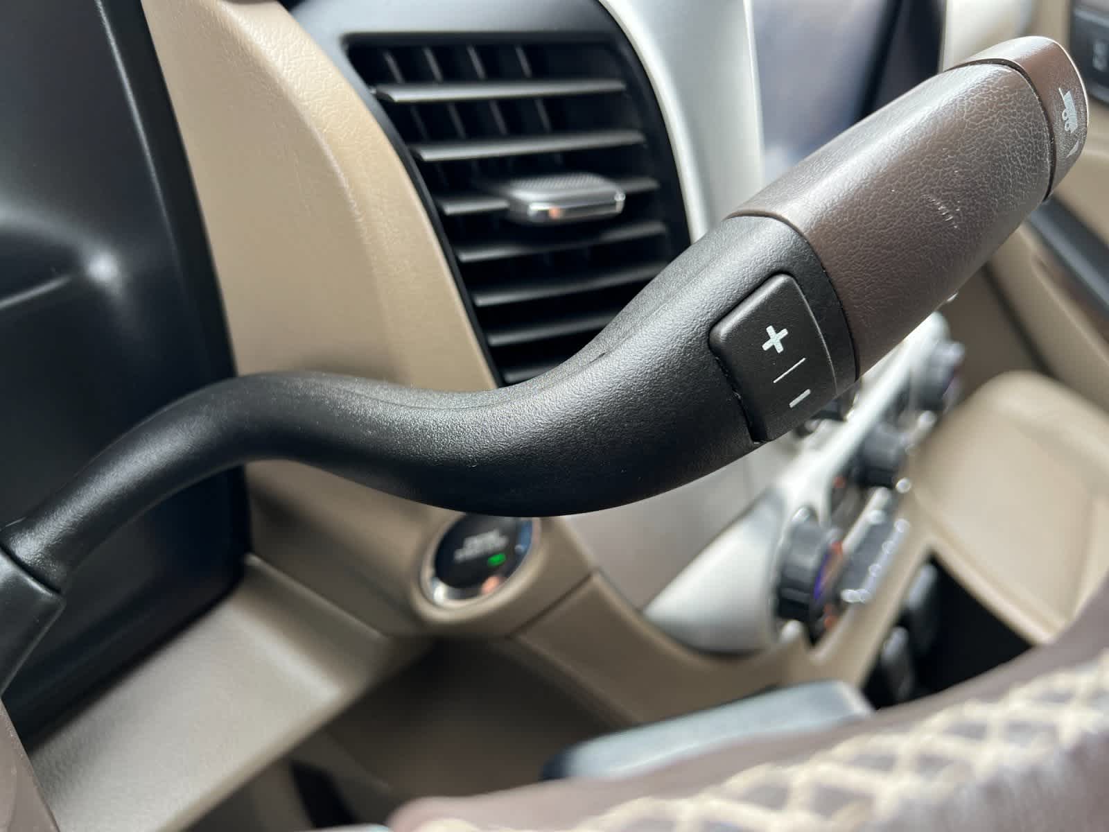 Thumbnail: 2020 GMC Yukon XL - 23