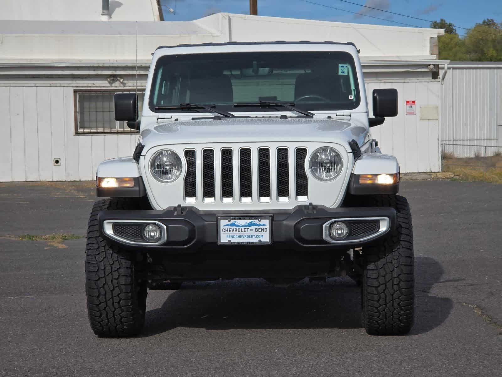 Thumbnail: 2022 Jeep Wrangler - 10